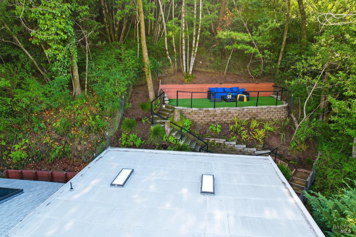 Detail Gallery Image 33 of 37 For 58 Berkeley Ave, San Anselmo,  CA 94960 - 3 Beds | 2 Baths