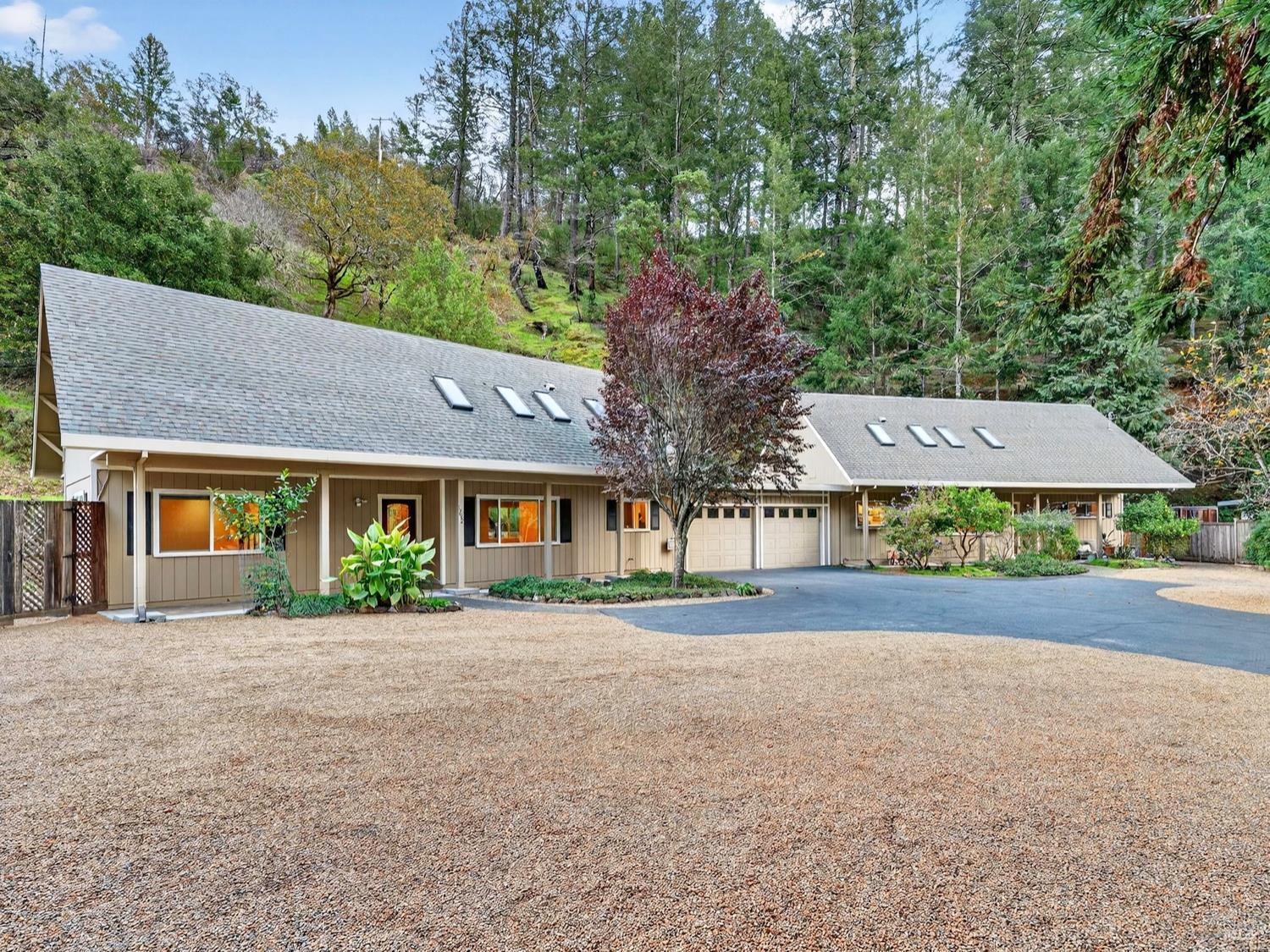 Detail Gallery Image 2 of 77 For 1290 Adobe Canyon Rd, Kenwood,  CA 95452 - 3 Beds | 3 Baths