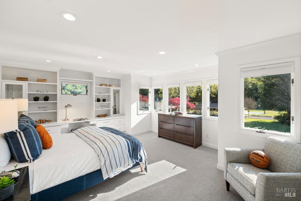 Detail Gallery Image 23 of 38 For Address Is Not Disclosed, San Anselmo,  CA 94960 - 5 Beds | 4/1 Baths