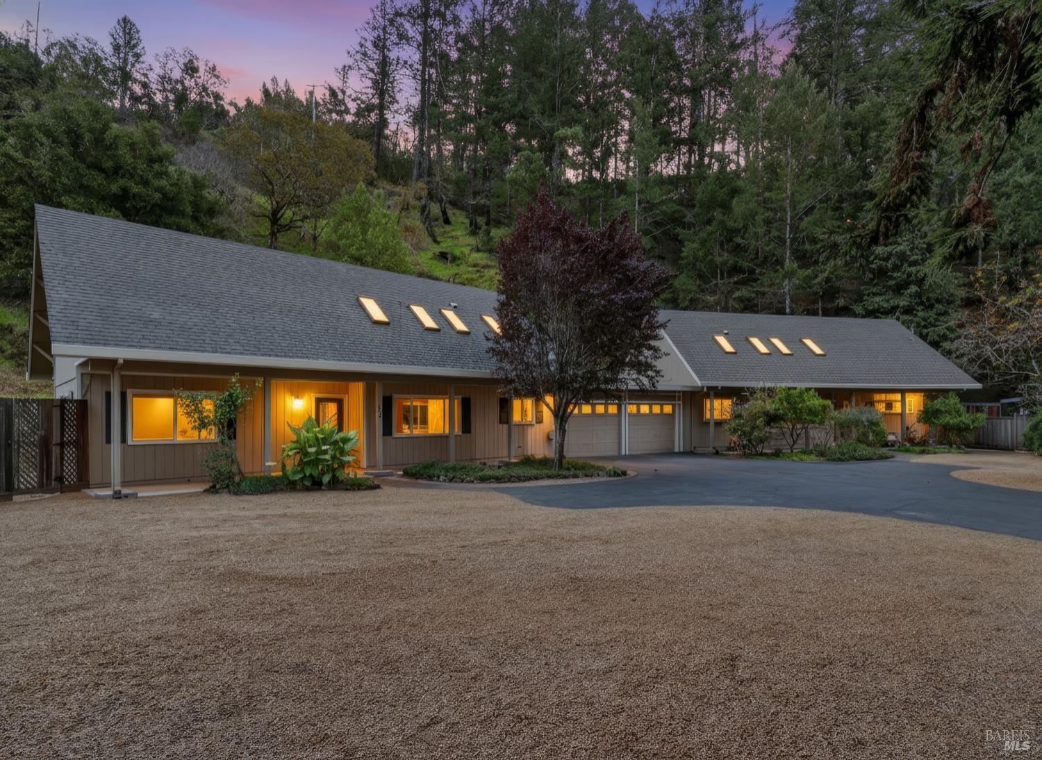 1290 Adobe Canyon Road