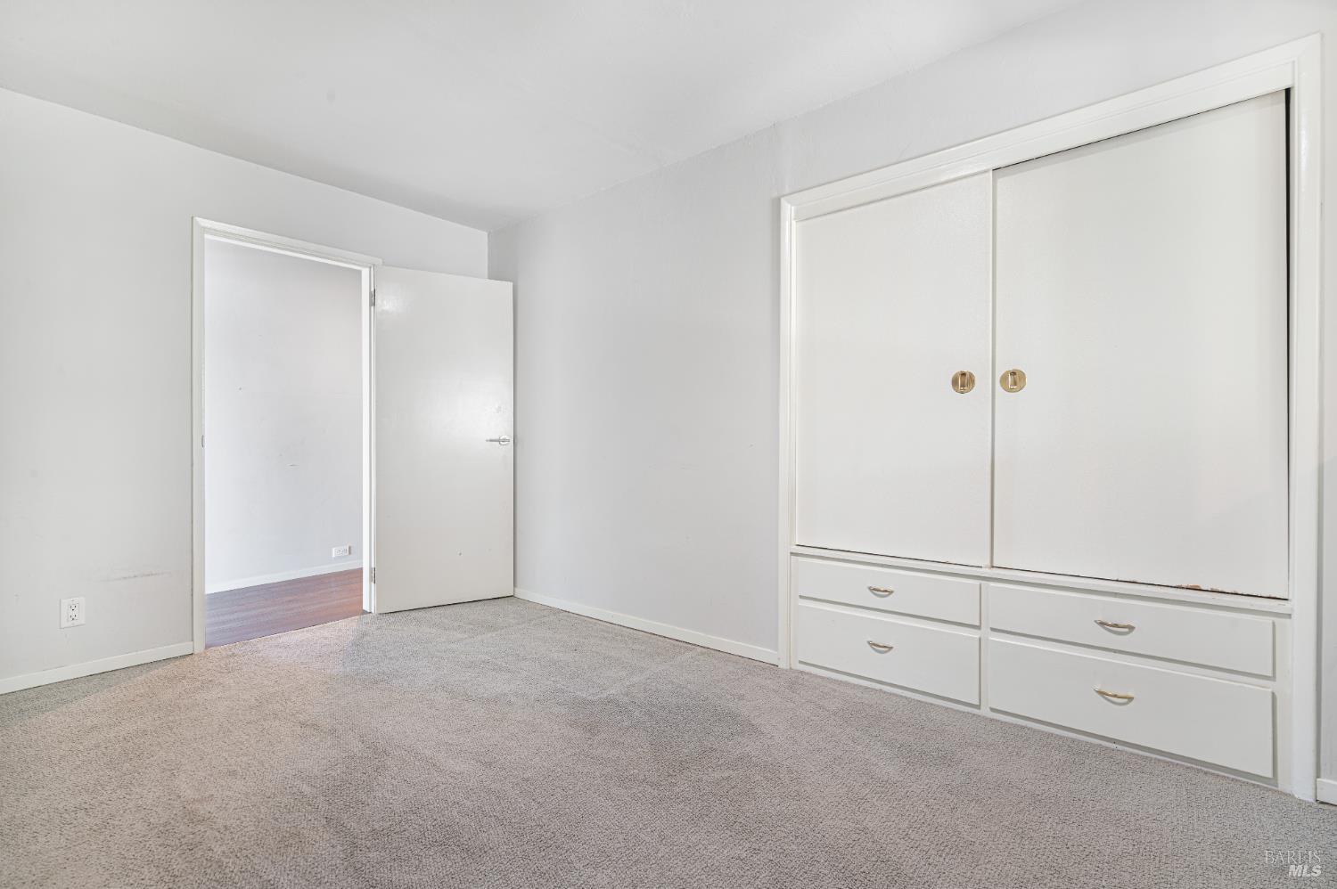 Detail Gallery Image 39 of 88 For 4627 E State Hwy 20 Unkn, Nice,  CA 95464 - 4 Beds | 3 Baths