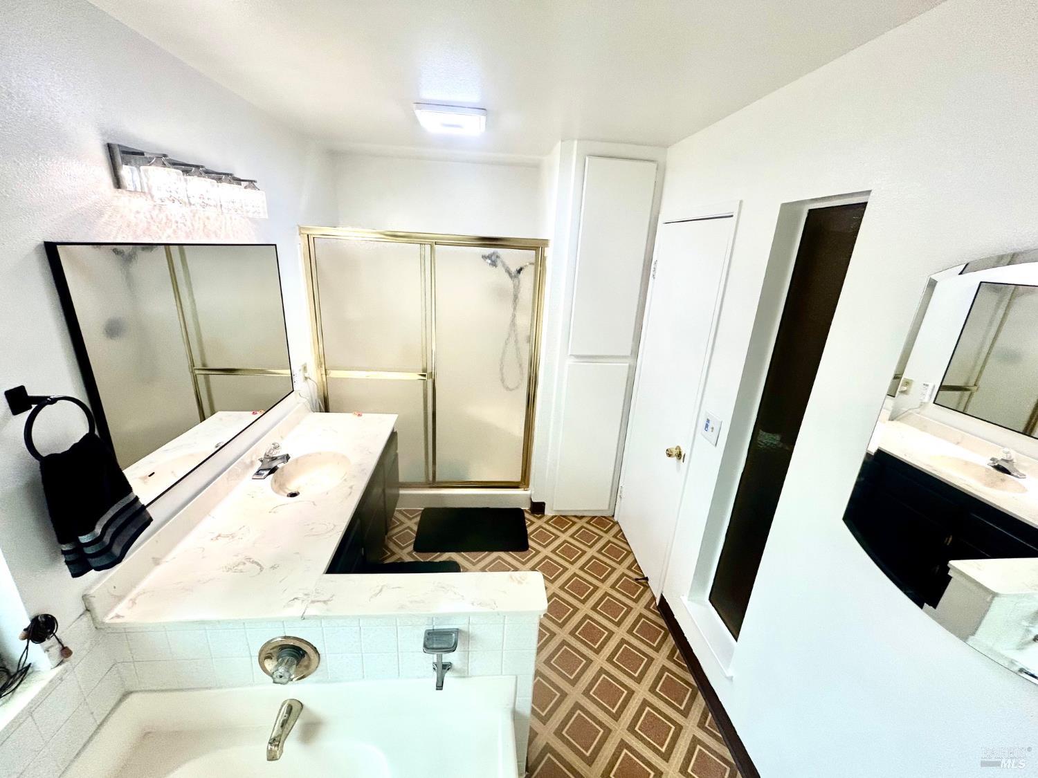 Detail Gallery Image 20 of 38 For 1305 Corcoran Ave, Vallejo,  CA 94589 - 4 Beds | 2/1 Baths