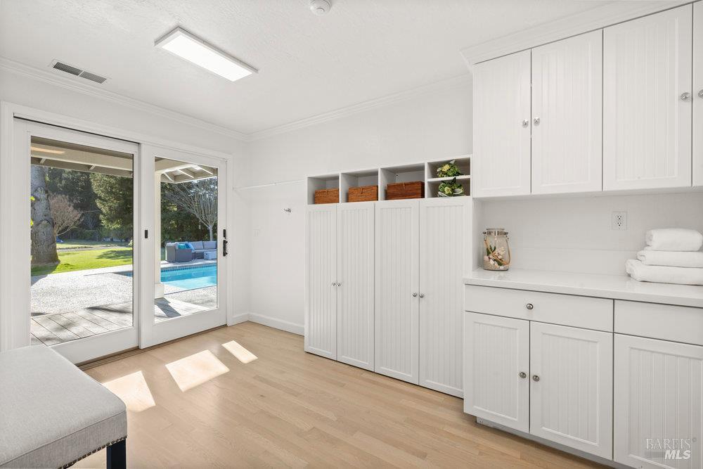 Detail Gallery Image 26 of 38 For Address Is Not Disclosed, San Anselmo,  CA 94960 - 5 Beds | 4/1 Baths