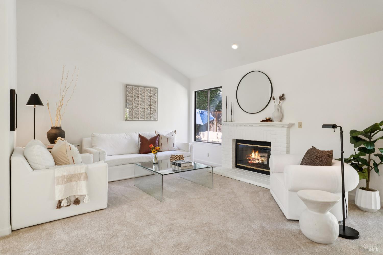 Detail Gallery Image 23 of 59 For 629 Barcelona Dr, Sonoma,  CA 95476 - 3 Beds | 2 Baths