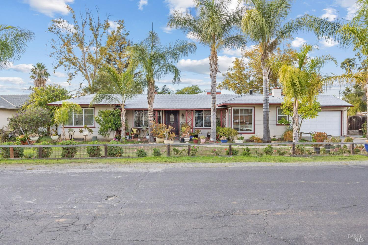 Detail Gallery Image 41 of 58 For 1455 Grove Way, Concord,  CA 94518 - 3 Beds | 2 Baths