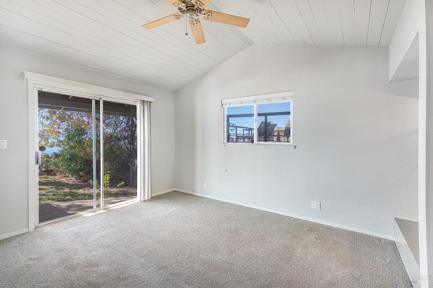 Detail Gallery Image 32 of 88 For 4627 E State Hwy 20 Unkn, Nice,  CA 95464 - 4 Beds | 3 Baths