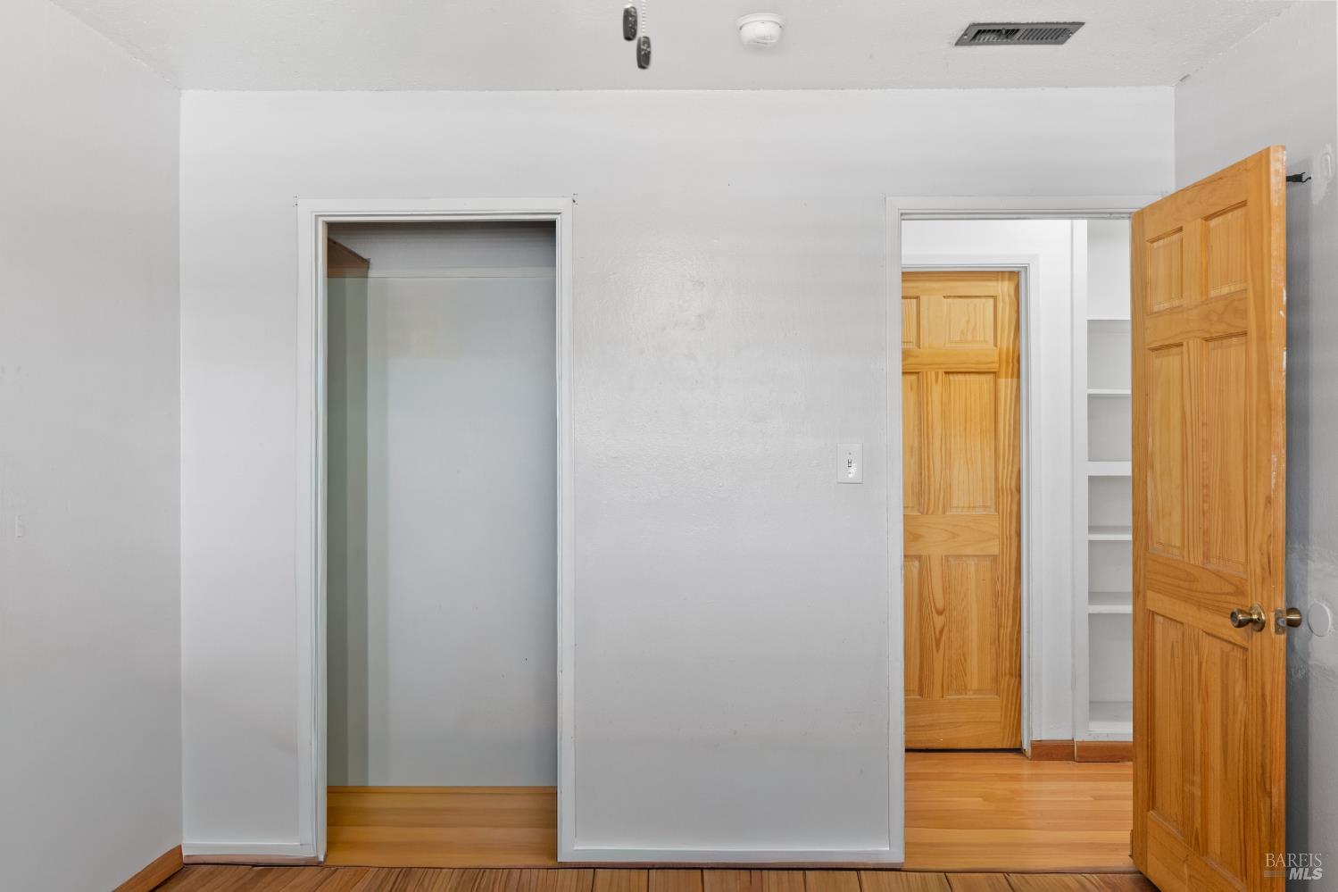 Detail Gallery Image 26 of 40 For 1557 Madrid Ct, Napa,  CA 94559 - 3 Beds | 2 Baths