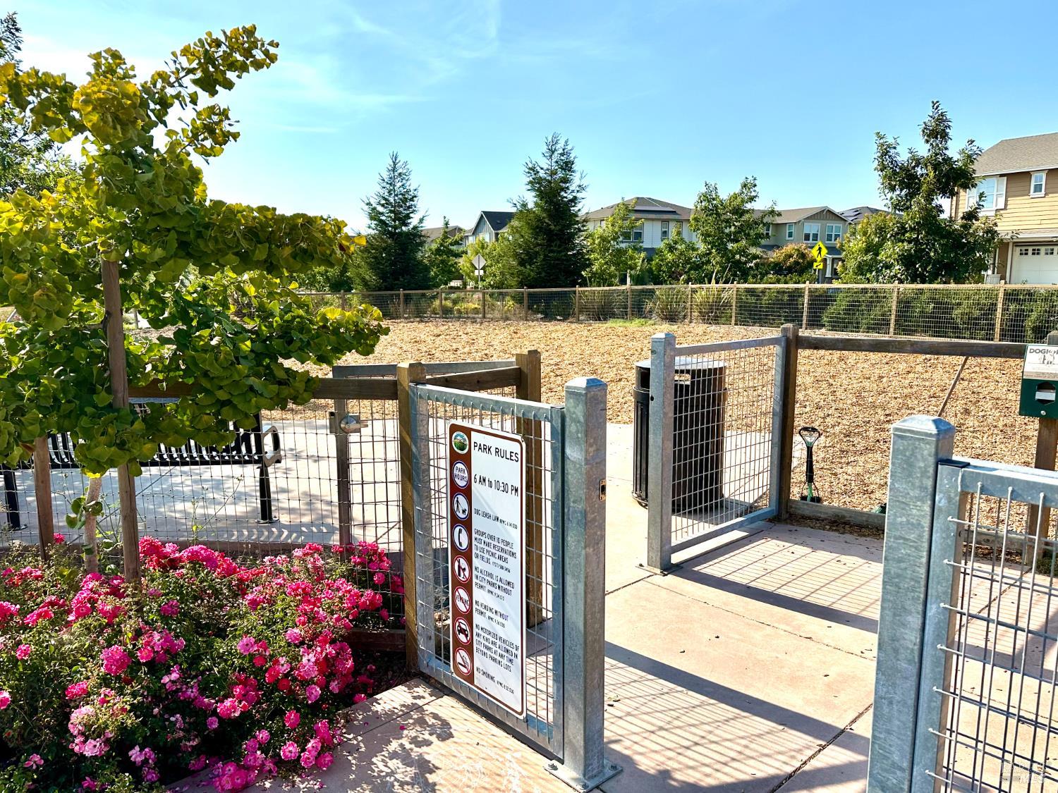 Detail Gallery Image 16 of 16 For 7461 Walker Way, Rohnert Park,  CA 94928 - 4 Beds | 3 Baths