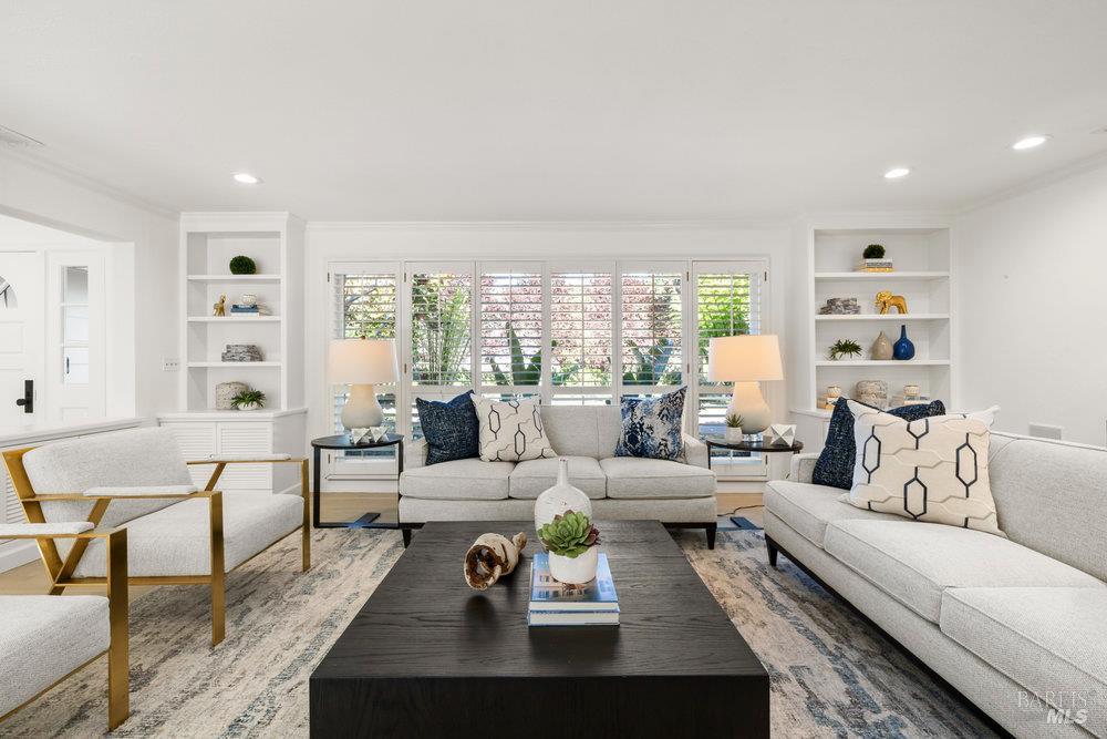 Detail Gallery Image 12 of 38 For Address Is Not Disclosed, San Anselmo,  CA 94960 - 5 Beds | 4/1 Baths