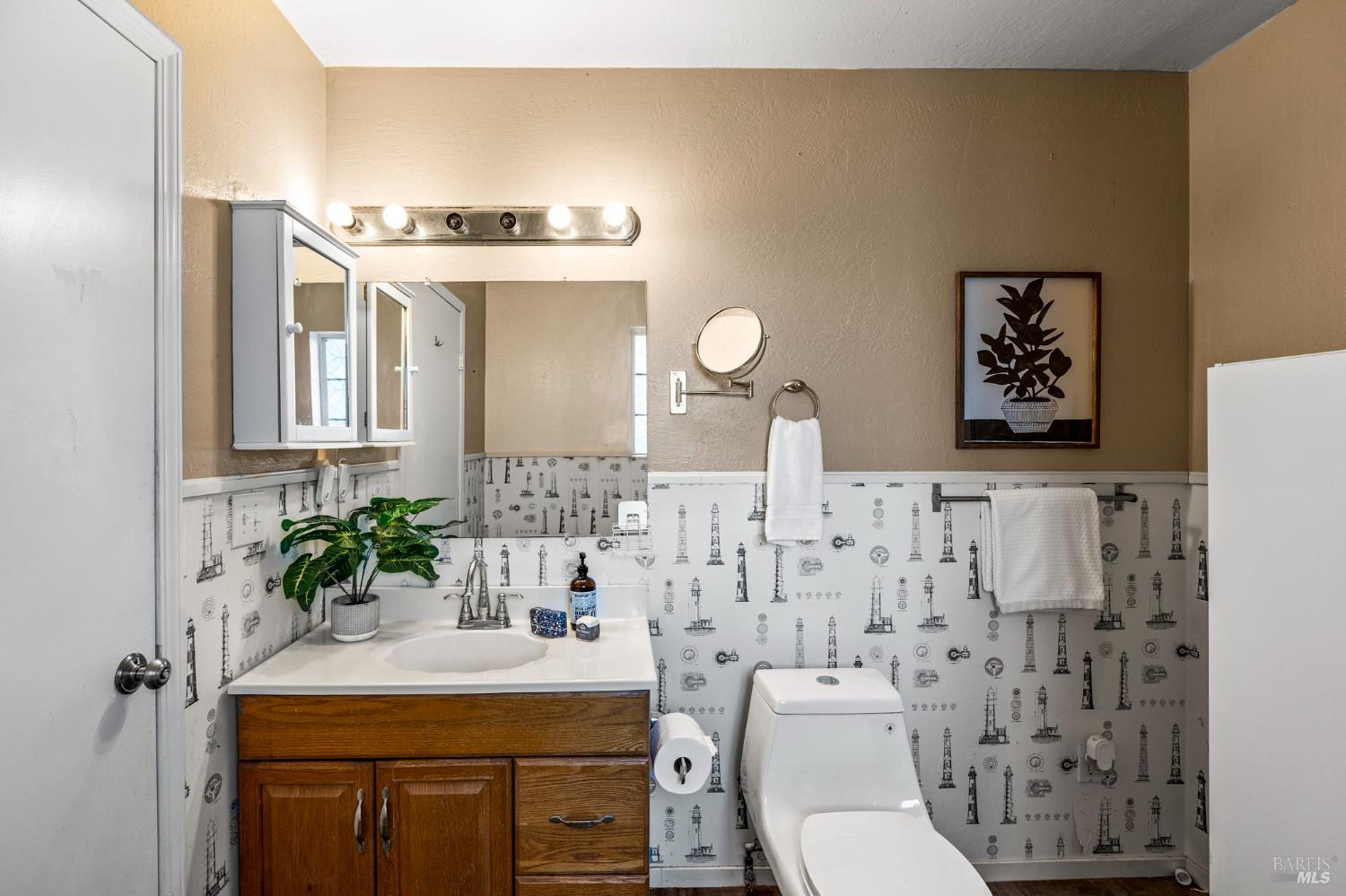 Detail Gallery Image 14 of 49 For 355 Sky Oaks Dr, Angwin,  CA 94508 - 5 Beds | 2 Baths