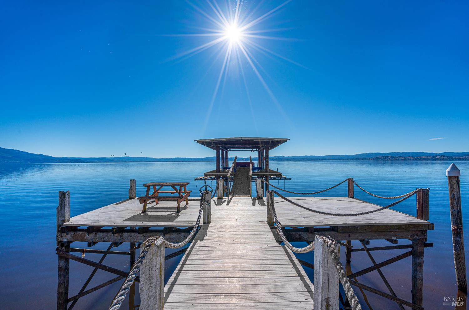 Detail Gallery Image 6 of 88 For 4627 E State Hwy 20 Unkn, Nice,  CA 95464 - 4 Beds | 3 Baths