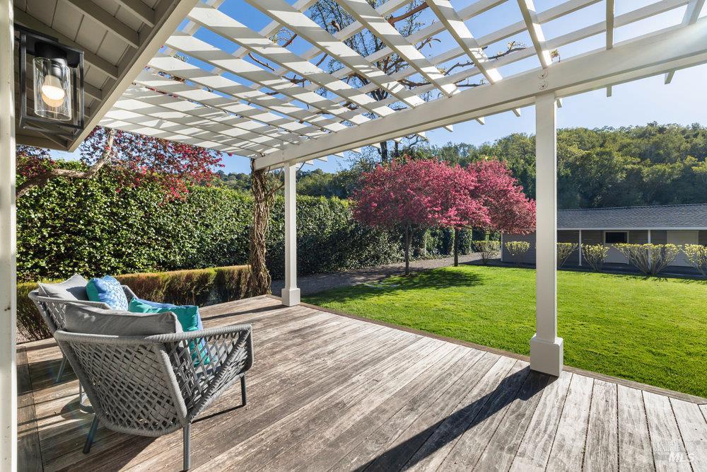 Detail Gallery Image 35 of 38 For Address Is Not Disclosed, San Anselmo,  CA 94960 - 5 Beds | 4/1 Baths