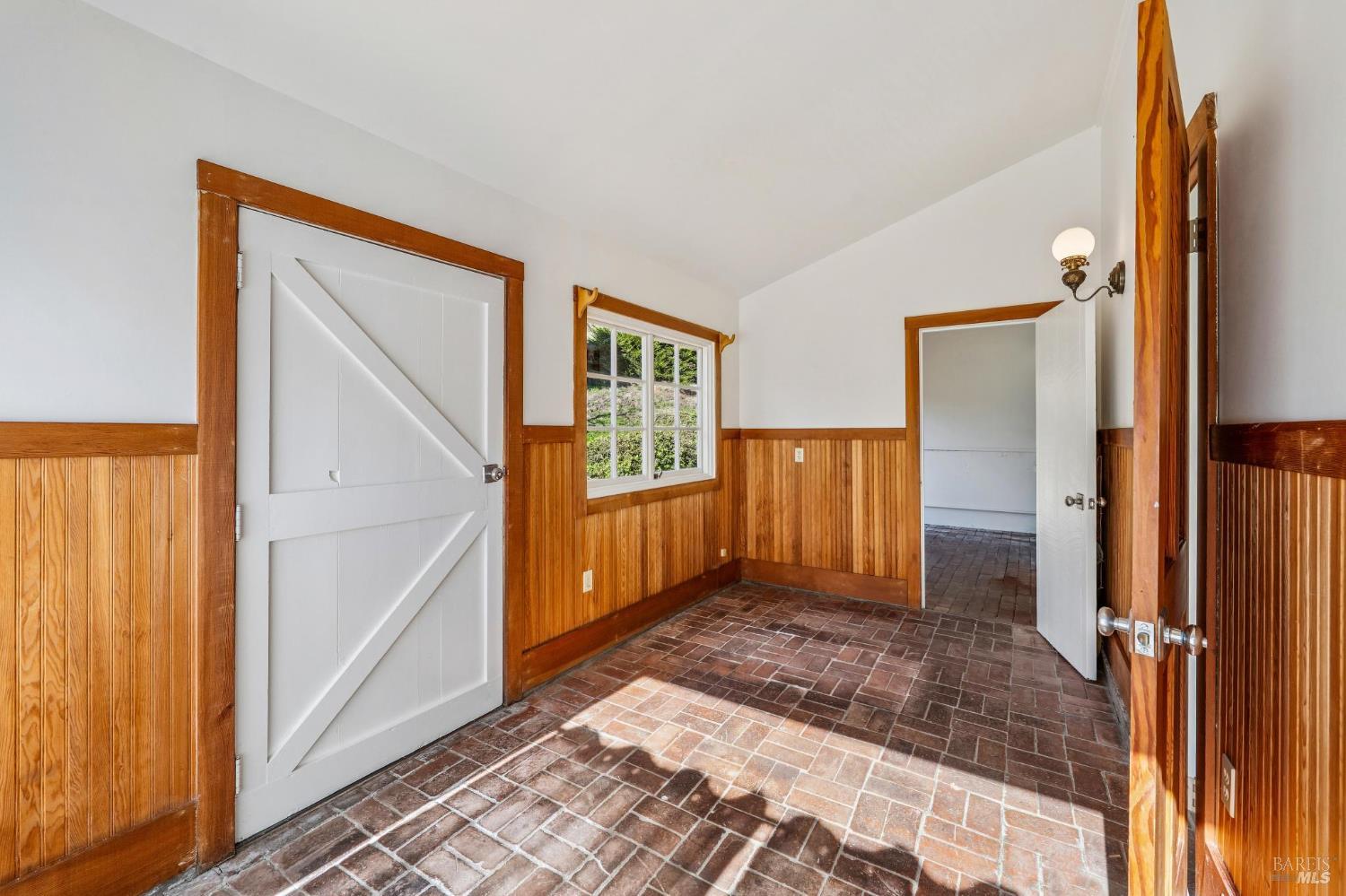 Detail Gallery Image 31 of 45 For 3 Wharf Rd, Bolinas,  CA 94924 - – Beds | – Baths