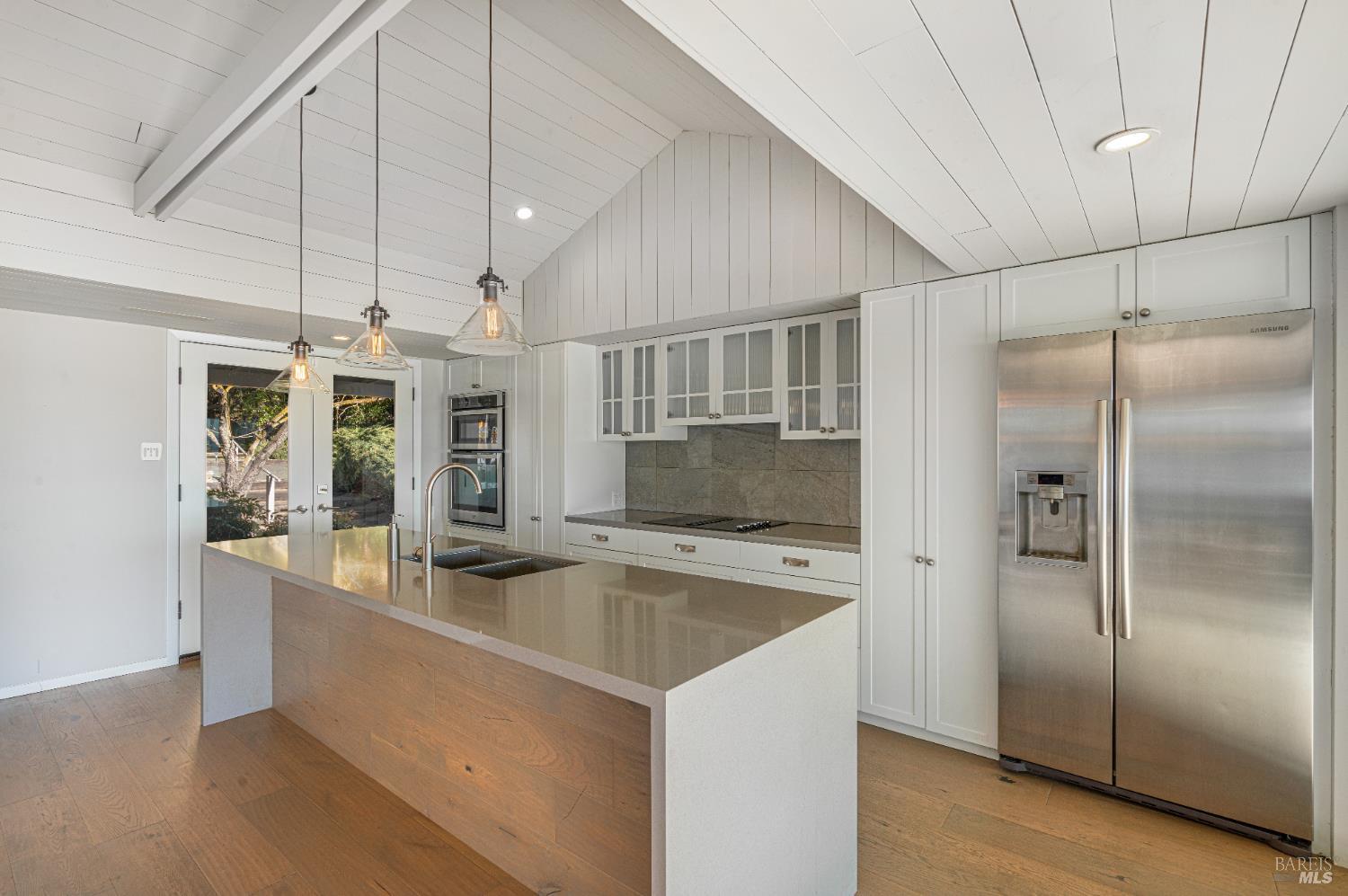 Detail Gallery Image 13 of 88 For 4627 E State Hwy 20 Unkn, Nice,  CA 95464 - 4 Beds | 3 Baths