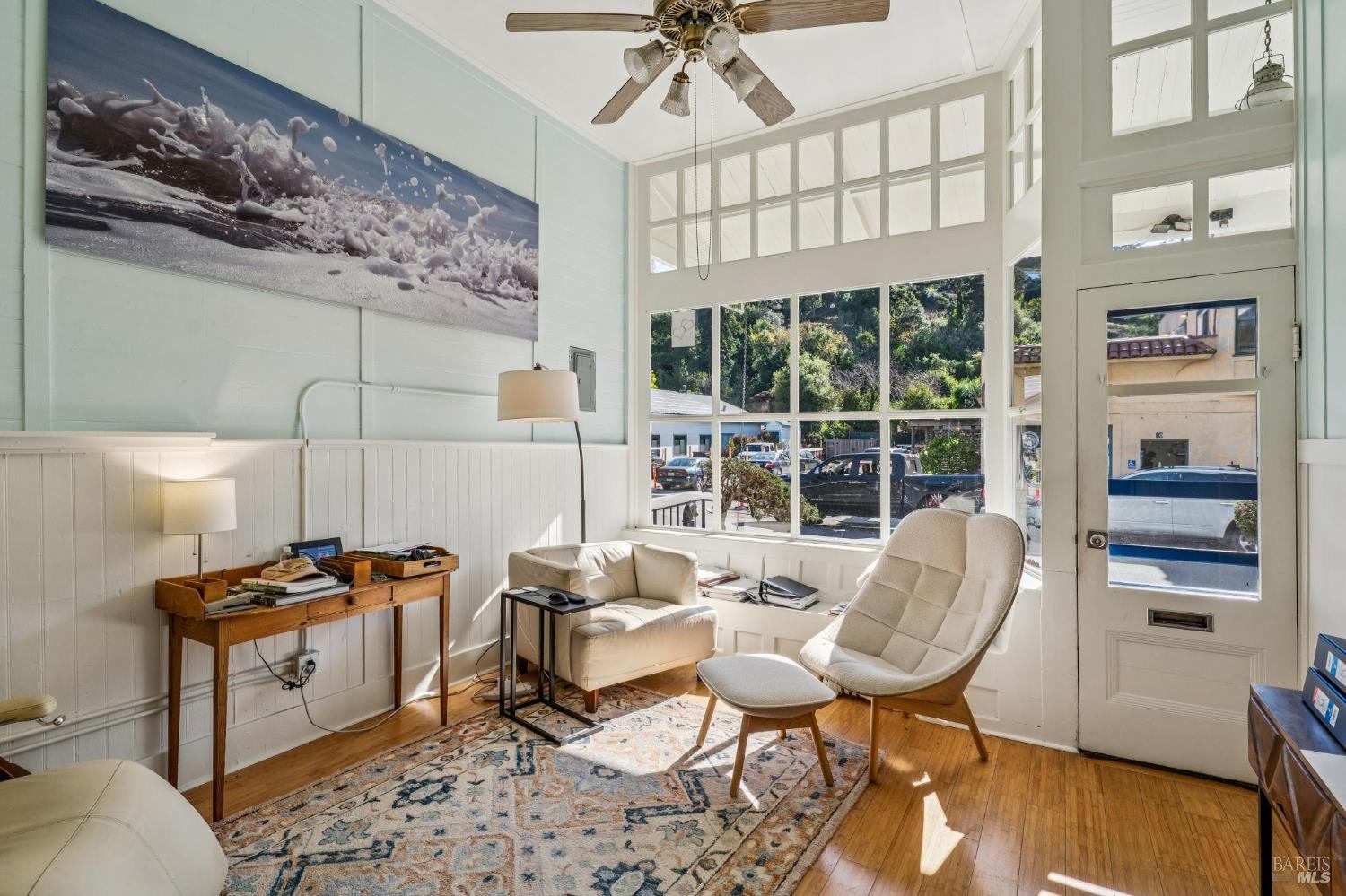 Detail Gallery Image 12 of 45 For 3 Wharf Rd, Bolinas,  CA 94924 - – Beds | – Baths