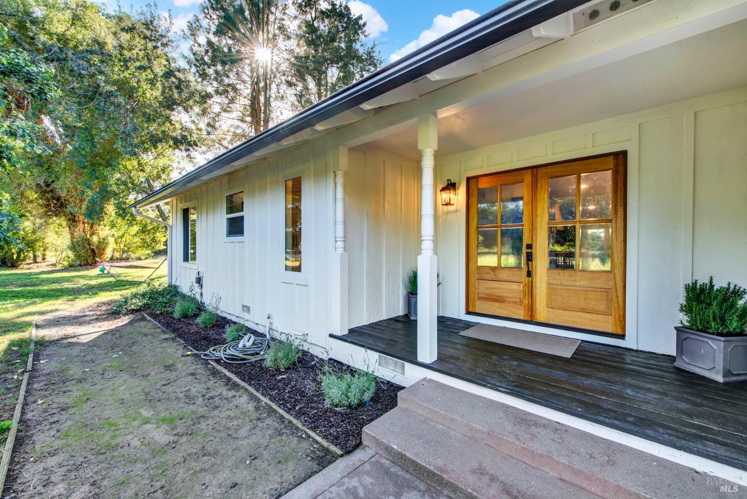 Detail Gallery Image 8 of 81 For 7707 Serpa Ln, Dixon,  CA 95620 - 2 Beds | 2/1 Baths