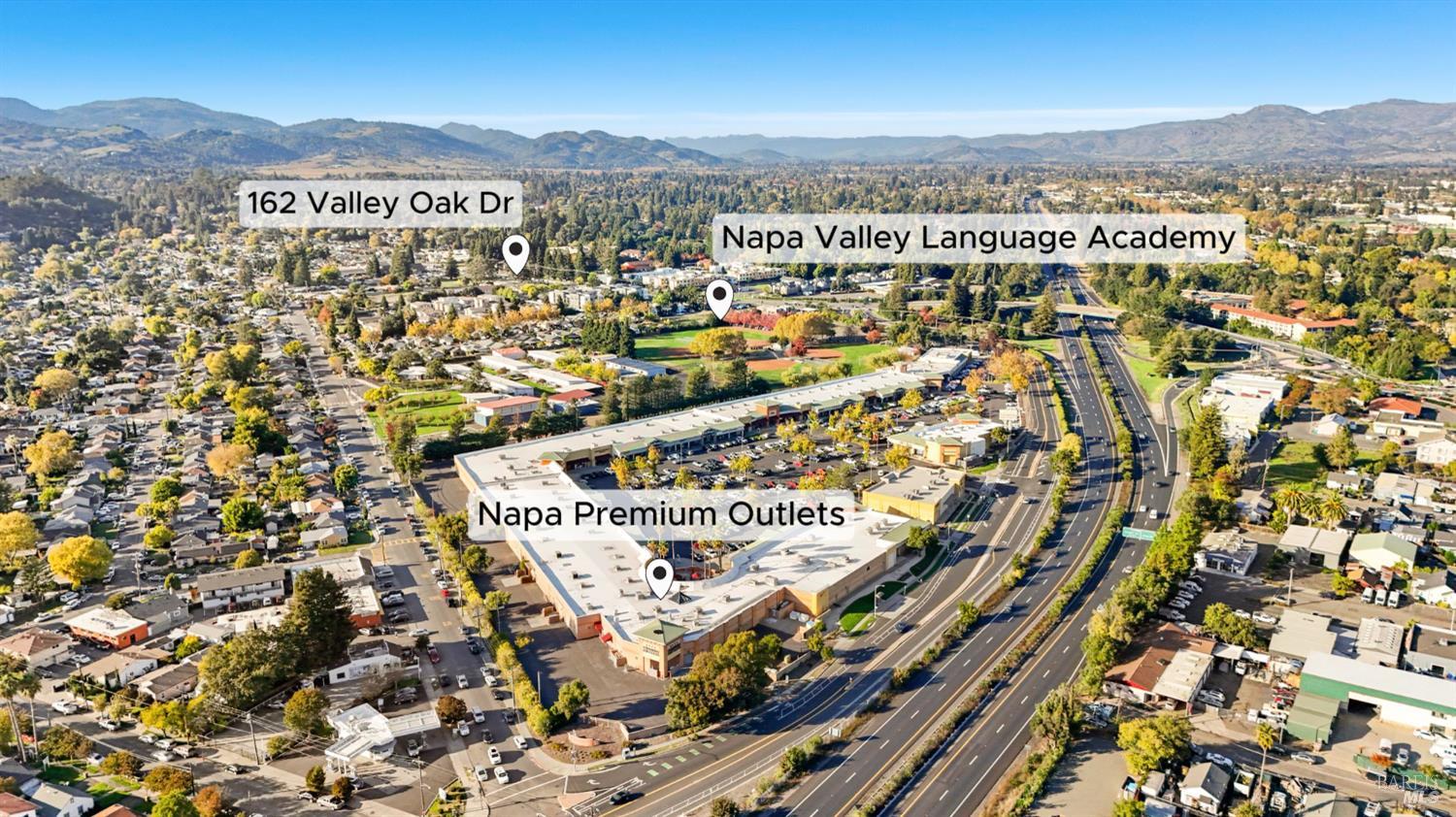 Detail Gallery Image 34 of 36 For 162 Valley Oak Dr, Napa,  CA 94558 - 2 Beds | 2 Baths