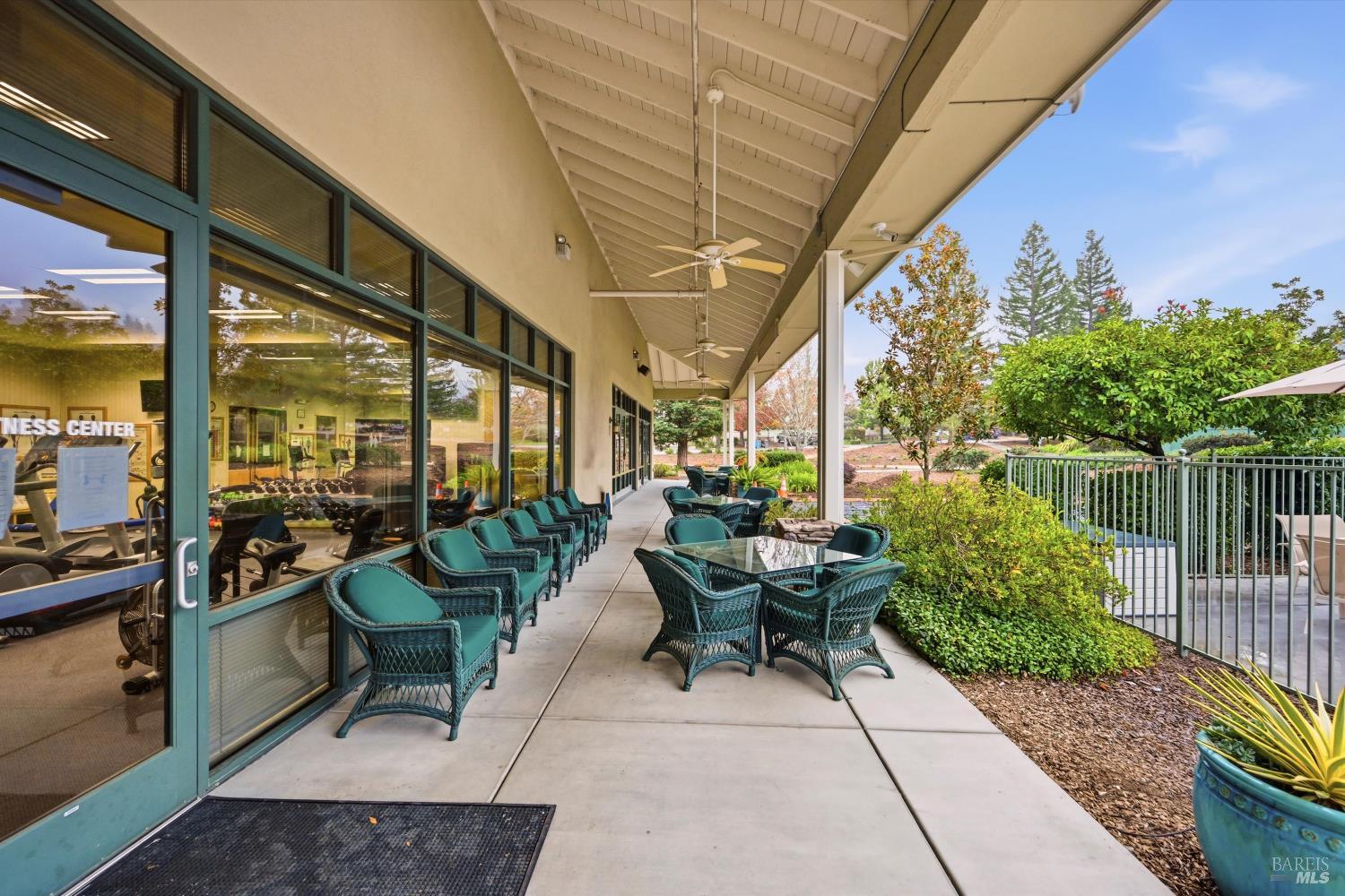 Detail Gallery Image 39 of 40 For 124 Wisteria Cir, Cloverdale,  CA 95425 - 2 Beds | 2 Baths