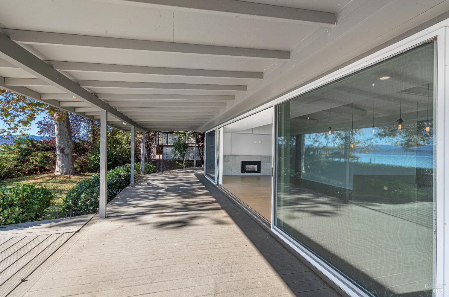 Detail Gallery Image 29 of 88 For 4627 E State Hwy 20 Unkn, Nice,  CA 95464 - 4 Beds | 3 Baths