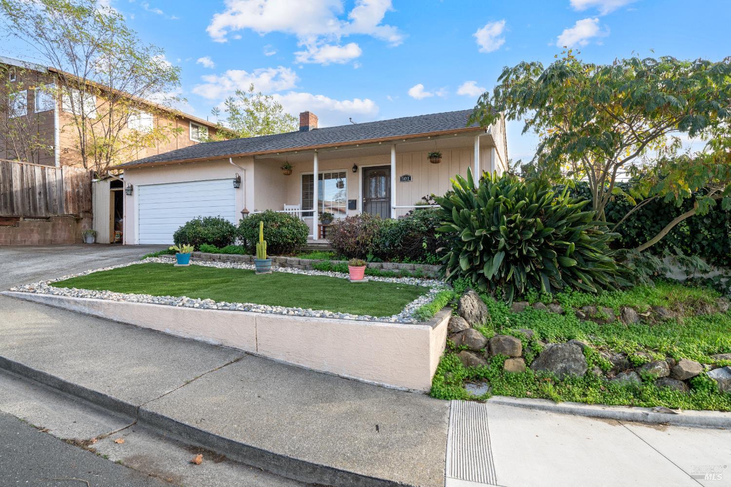 Detail Gallery Image 38 of 43 For 501 Baywood Dr, Vallejo,  CA 94591 - 3 Beds | 2 Baths