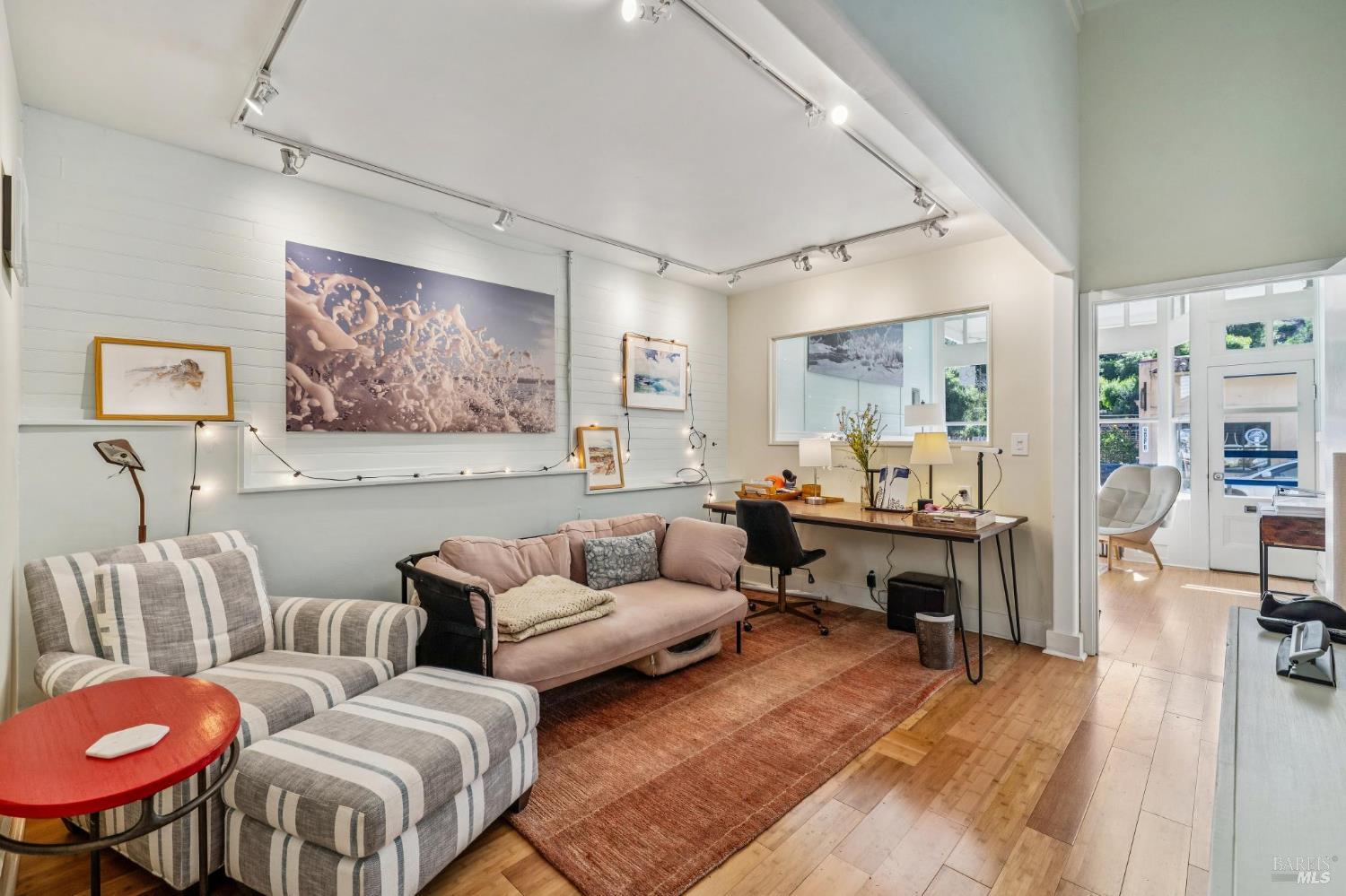 Detail Gallery Image 16 of 45 For 3 Wharf Rd, Bolinas,  CA 94924 - – Beds | – Baths