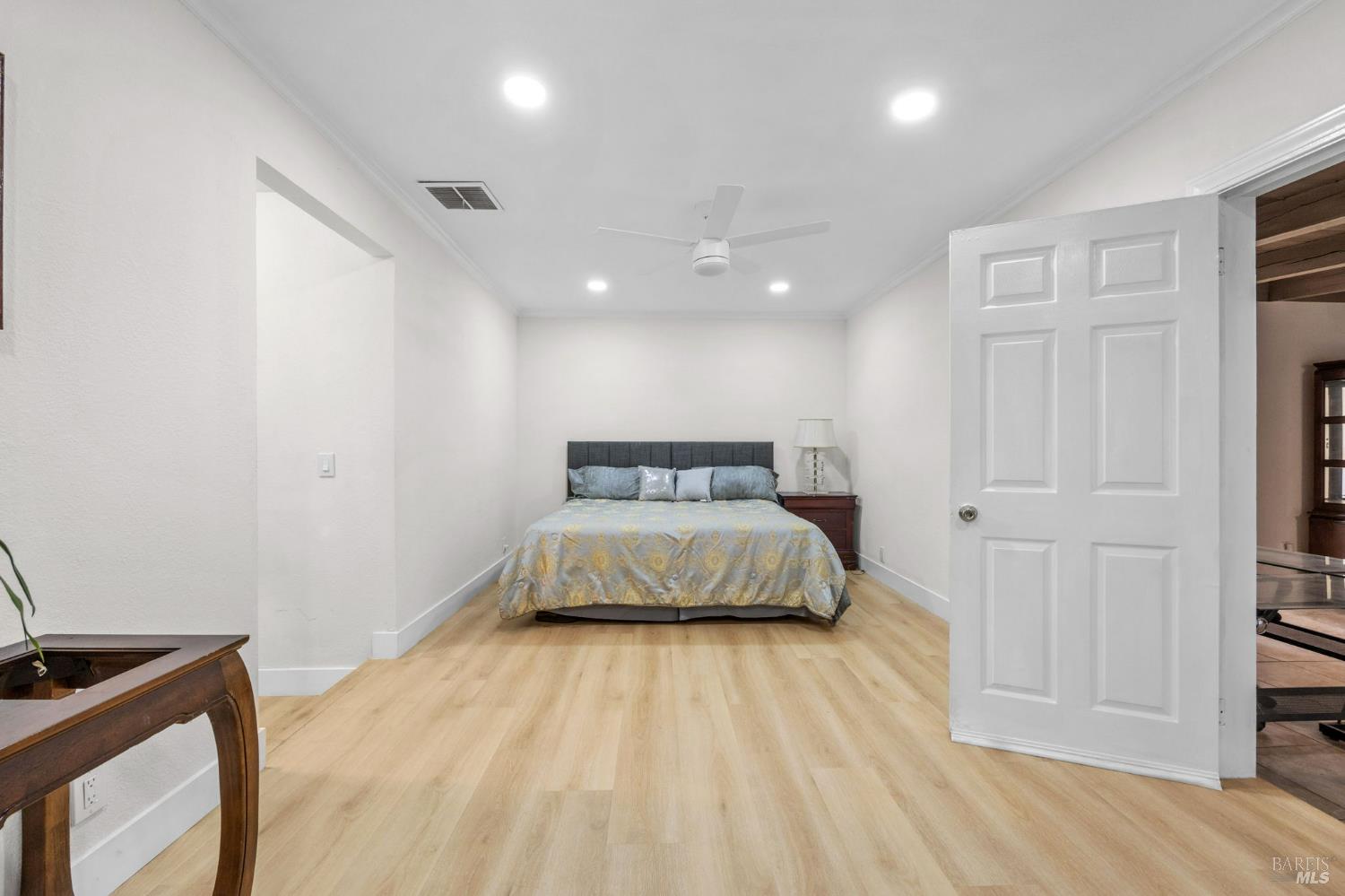 Detail Gallery Image 15 of 58 For 1455 Grove Way, Concord,  CA 94518 - 3 Beds | 2 Baths