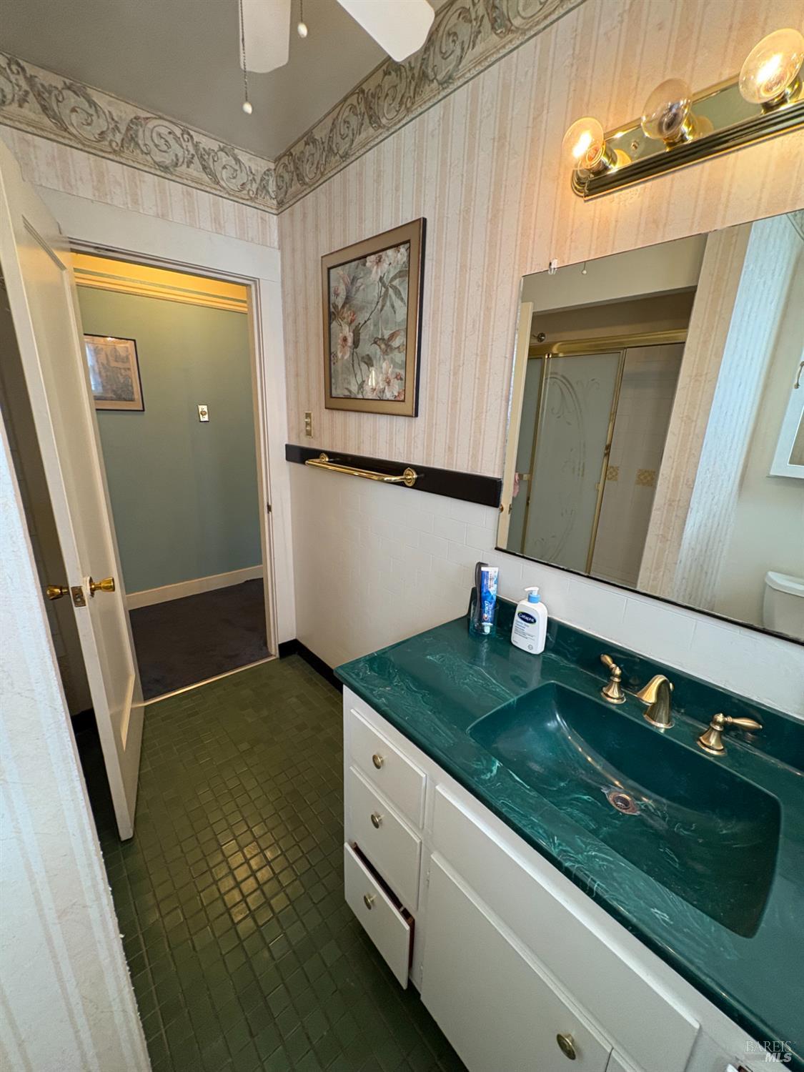 Detail Gallery Image 16 of 37 For 234 C St, San Rafael,  CA 94901 - 2 Beds | 2 Baths