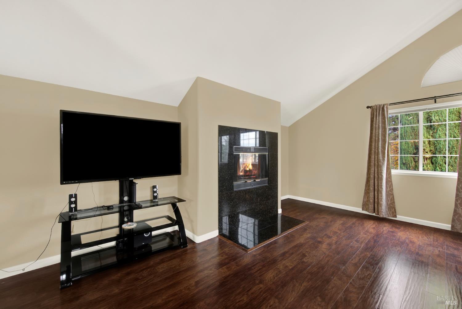 Detail Gallery Image 38 of 70 For 1520 Gill Ct, Dixon,  CA 95620 - 5 Beds | 3 Baths