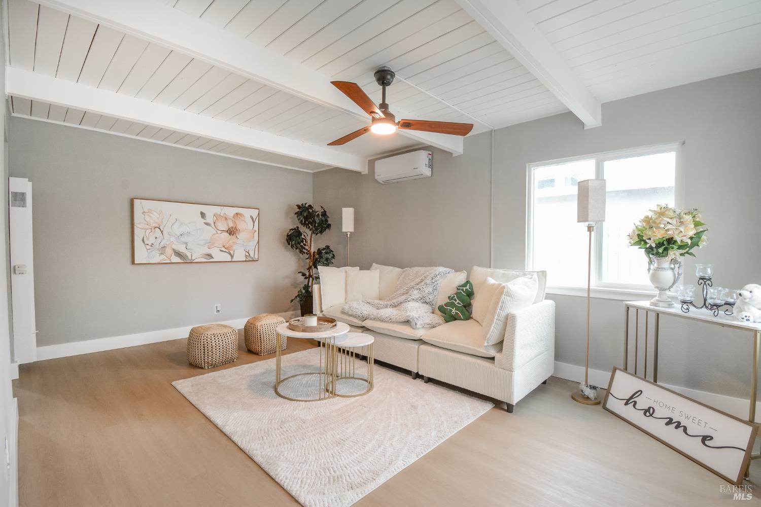 Detail Gallery Image 6 of 33 For 456 Lovers Ln, Vacaville,  CA 95688 - 4 Beds | 2 Baths