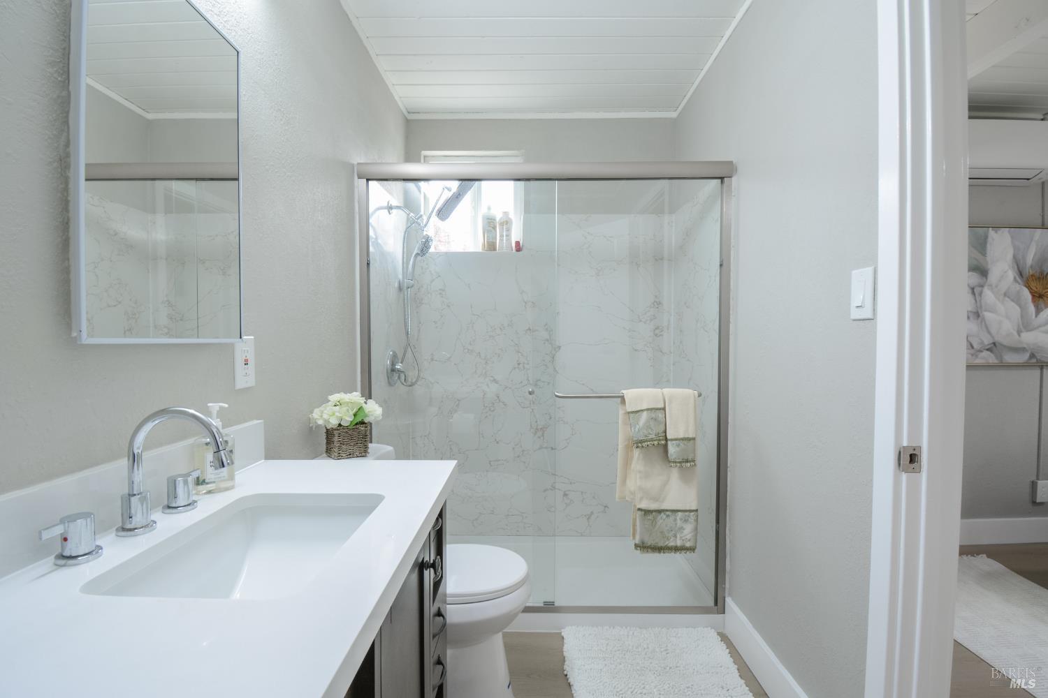 Detail Gallery Image 22 of 33 For 456 Lovers Ln, Vacaville,  CA 95688 - 4 Beds | 2 Baths