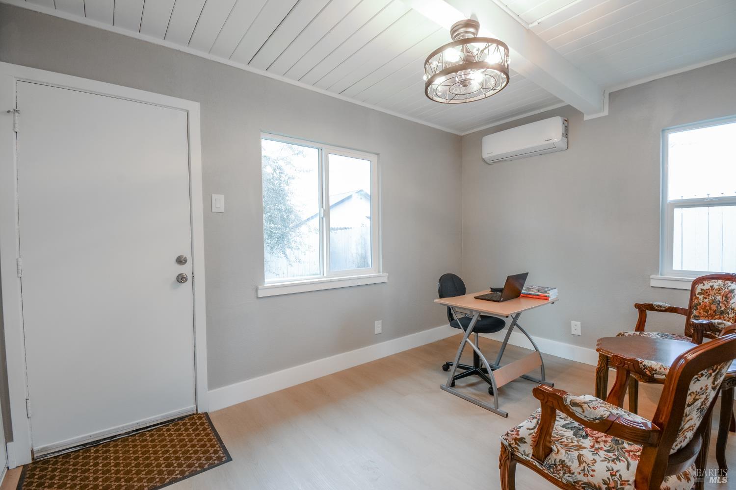 Detail Gallery Image 20 of 33 For 456 Lovers Ln, Vacaville,  CA 95688 - 4 Beds | 2 Baths