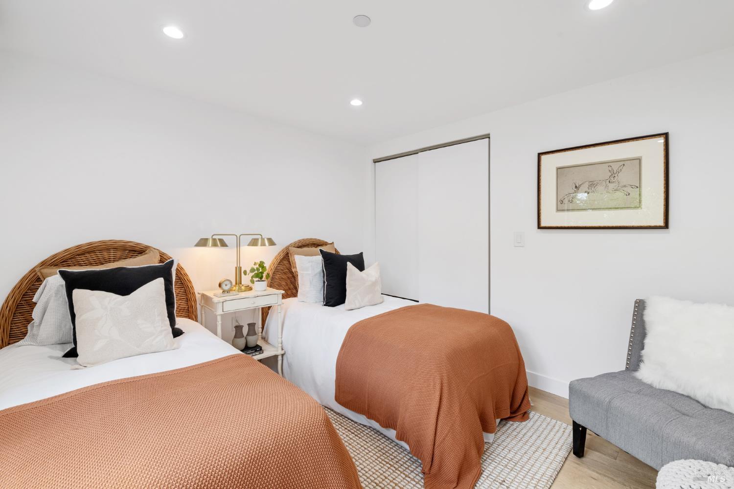 Detail Gallery Image 34 of 61 For 64 Mountain View Rd, Fairfax,  CA 94930 - 3 Beds | 2/1 Baths