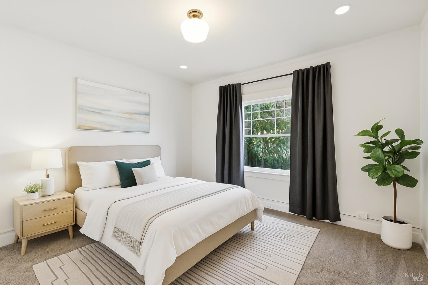 Detail Gallery Image 3 of 28 For 21 Tamalpais Ave #B,  San Anselmo,  CA 94960 - 1 Beds | 1 Baths