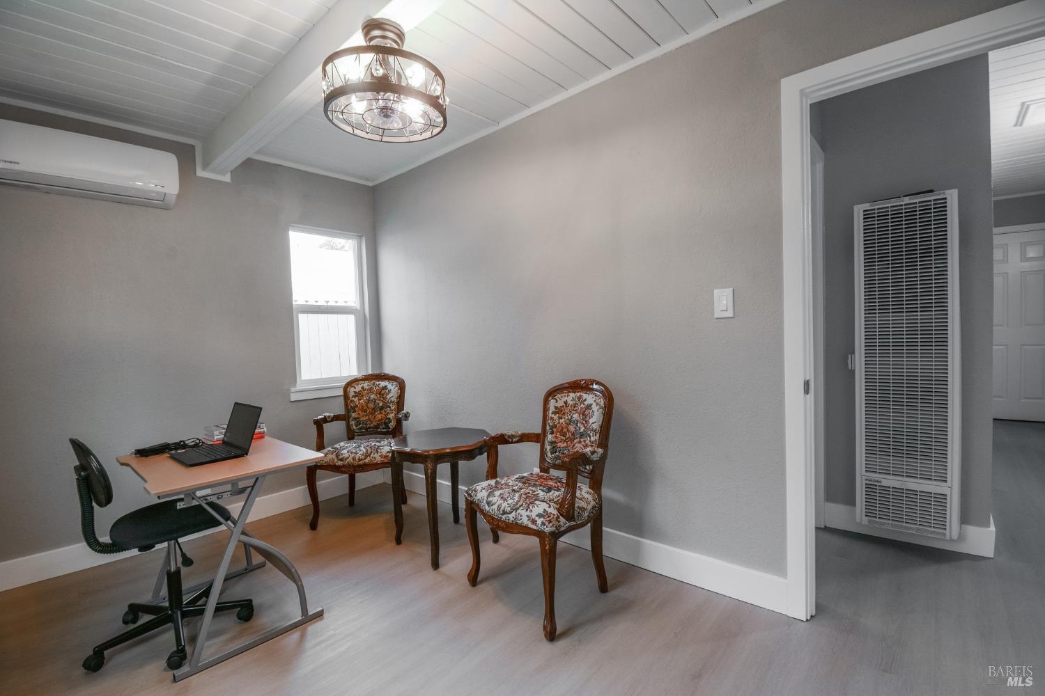 Detail Gallery Image 18 of 33 For 456 Lovers Ln, Vacaville,  CA 95688 - 4 Beds | 2 Baths