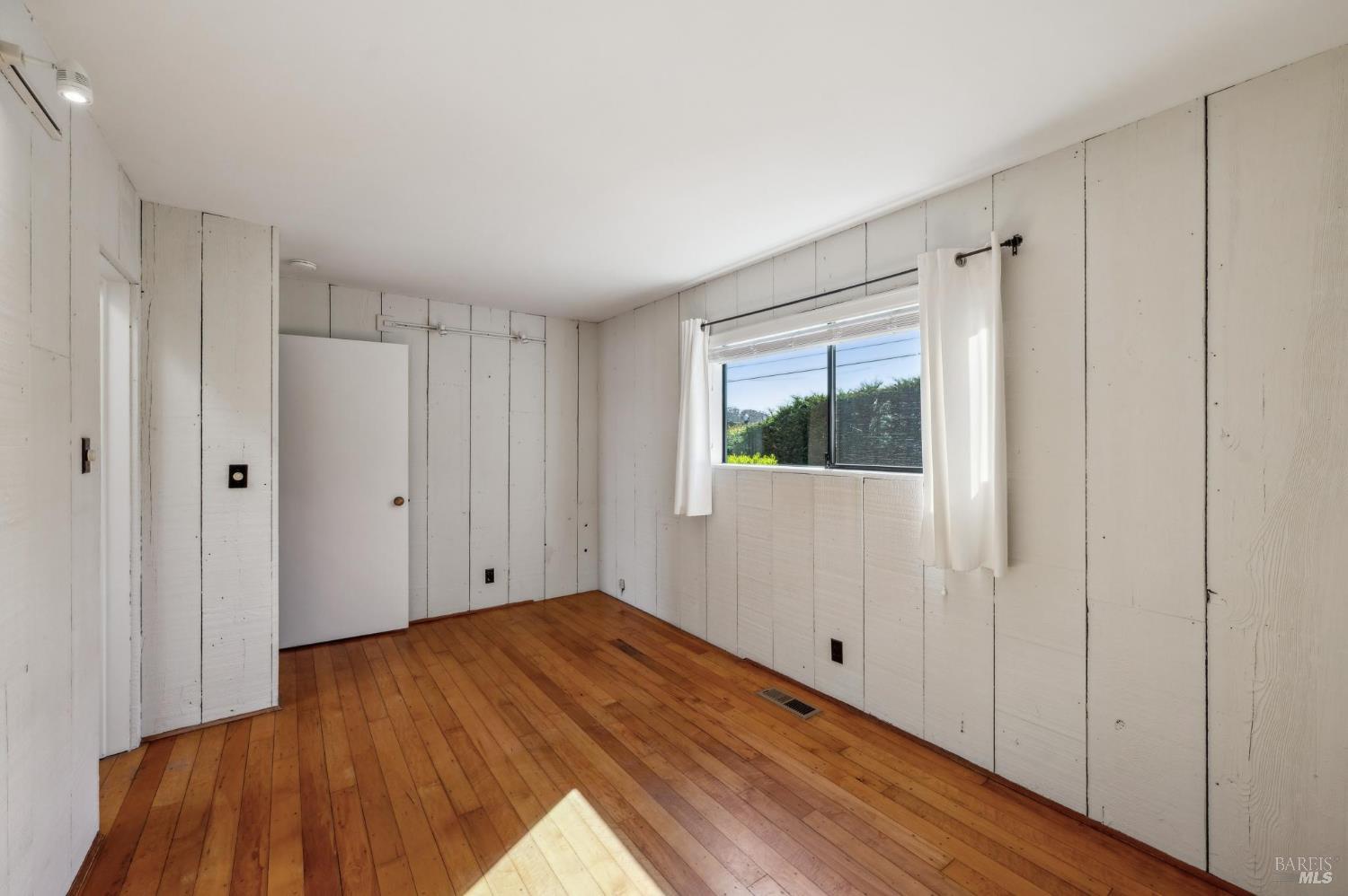 Detail Gallery Image 36 of 51 For 71 Crescente Ave, Bolinas,  CA 94924 - 3 Beds | 2 Baths