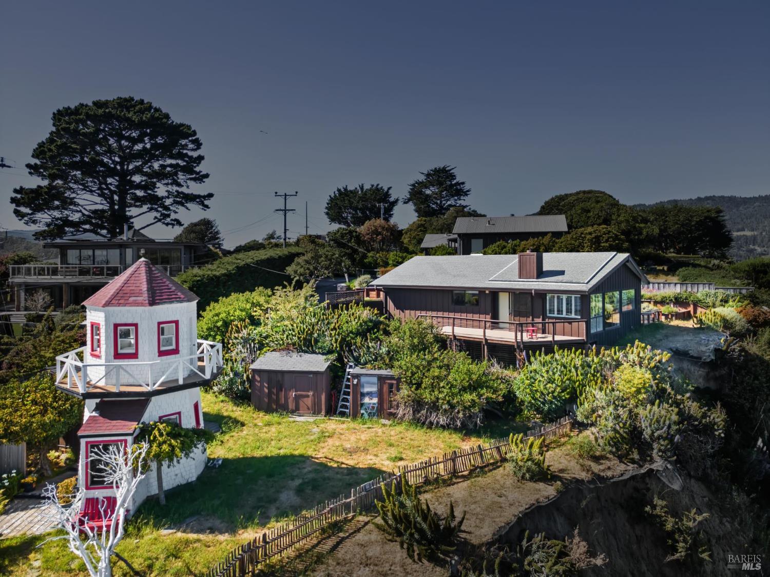 Detail Gallery Image 46 of 51 For 71 Crescente Ave, Bolinas,  CA 94924 - 3 Beds | 2 Baths
