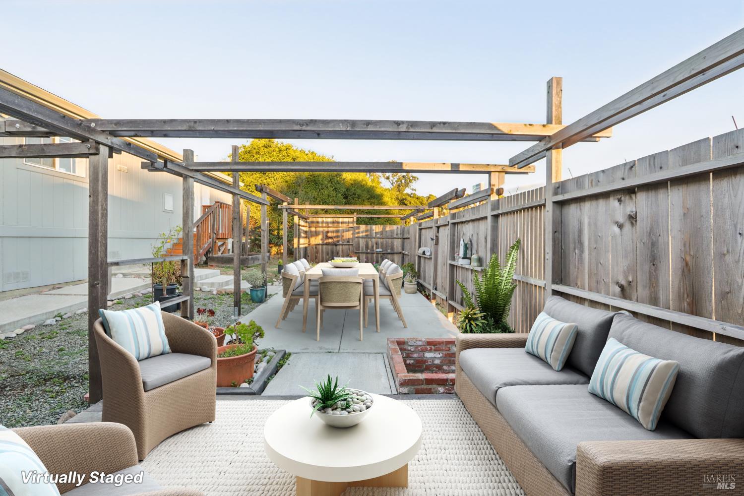 Detail Gallery Image 28 of 47 For 2704 Ridge Rd, San Pablo,  CA 94806 - 3 Beds | 2 Baths