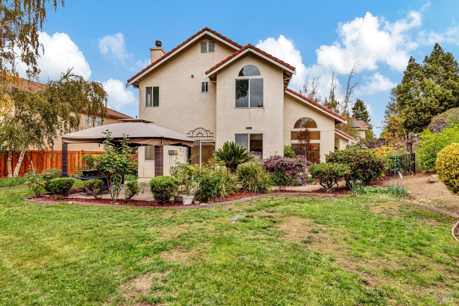 Detail Gallery Image 31 of 36 For 131 Sheila Ct, Vallejo,  CA 94591 - 5 Beds | 3 Baths