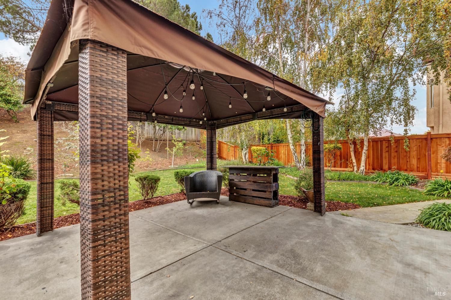 Detail Gallery Image 33 of 36 For 131 Sheila Ct, Vallejo,  CA 94591 - 5 Beds | 3 Baths