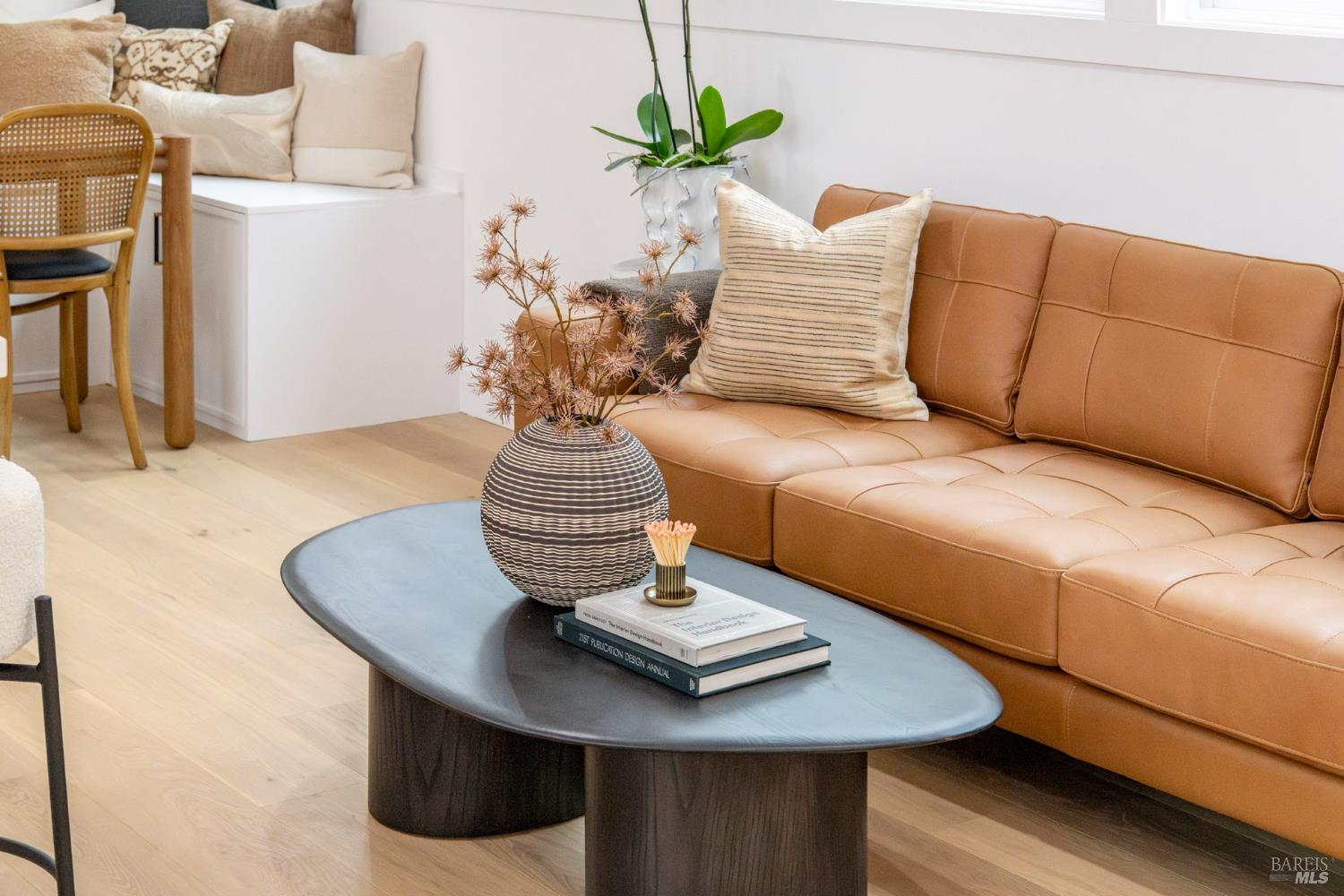 Detail Gallery Image 15 of 61 For 64 Mountain View Rd, Fairfax,  CA 94930 - 3 Beds | 2/1 Baths