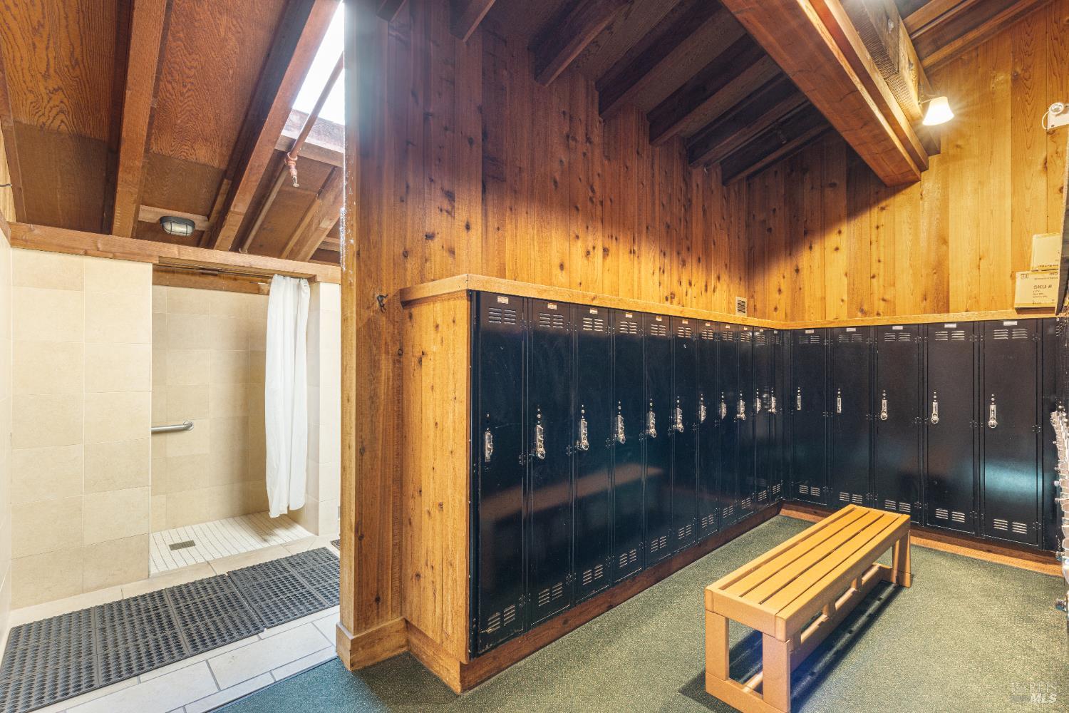 Detail Gallery Image 43 of 47 For 315 Mainsail Dr, Bodega Bay,  CA 94923 - 5 Beds | 3 Baths