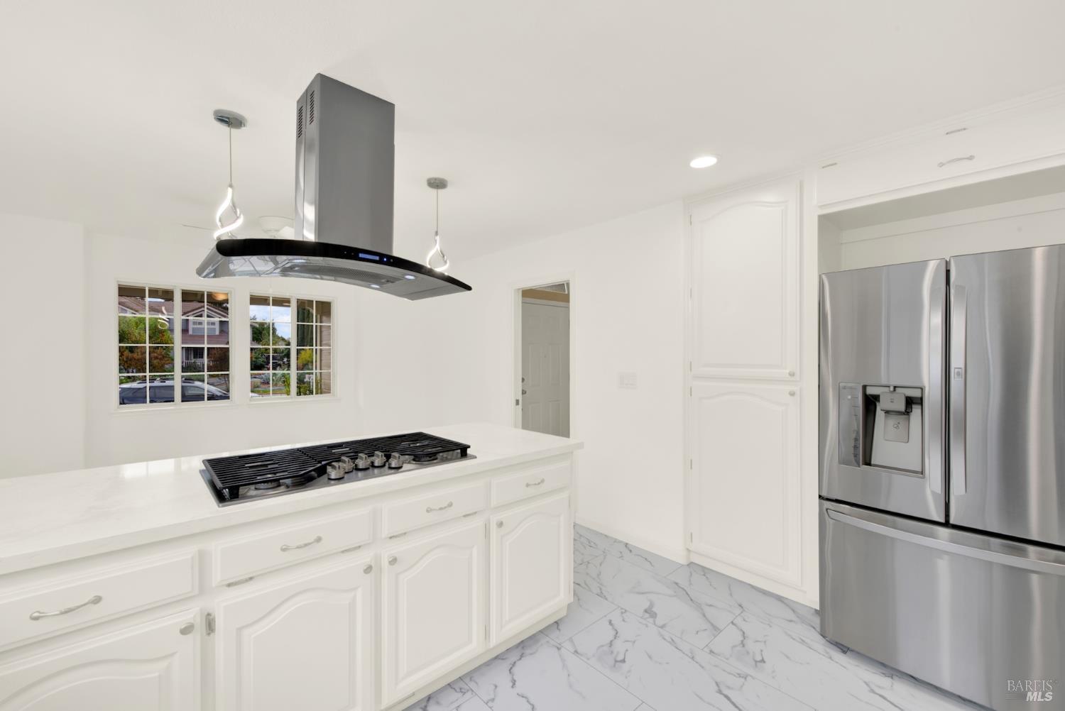 Detail Gallery Image 22 of 70 For 1520 Gill Ct, Dixon,  CA 95620 - 5 Beds | 3 Baths