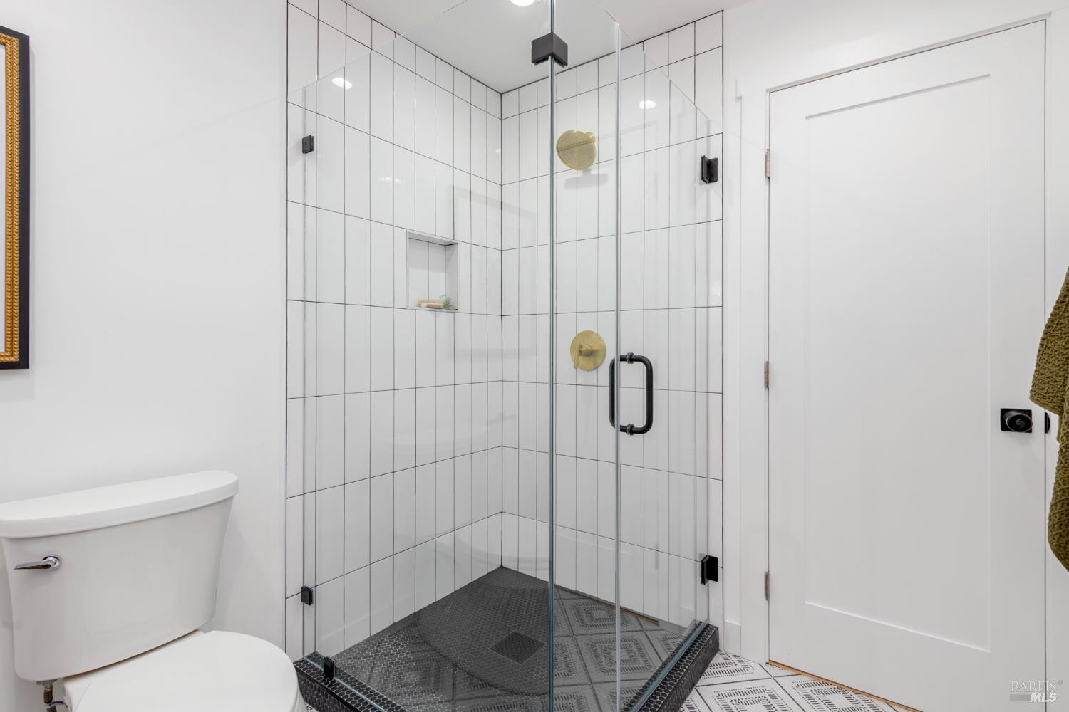 Detail Gallery Image 42 of 61 For 64 Mountain View Rd, Fairfax,  CA 94930 - 3 Beds | 2/1 Baths