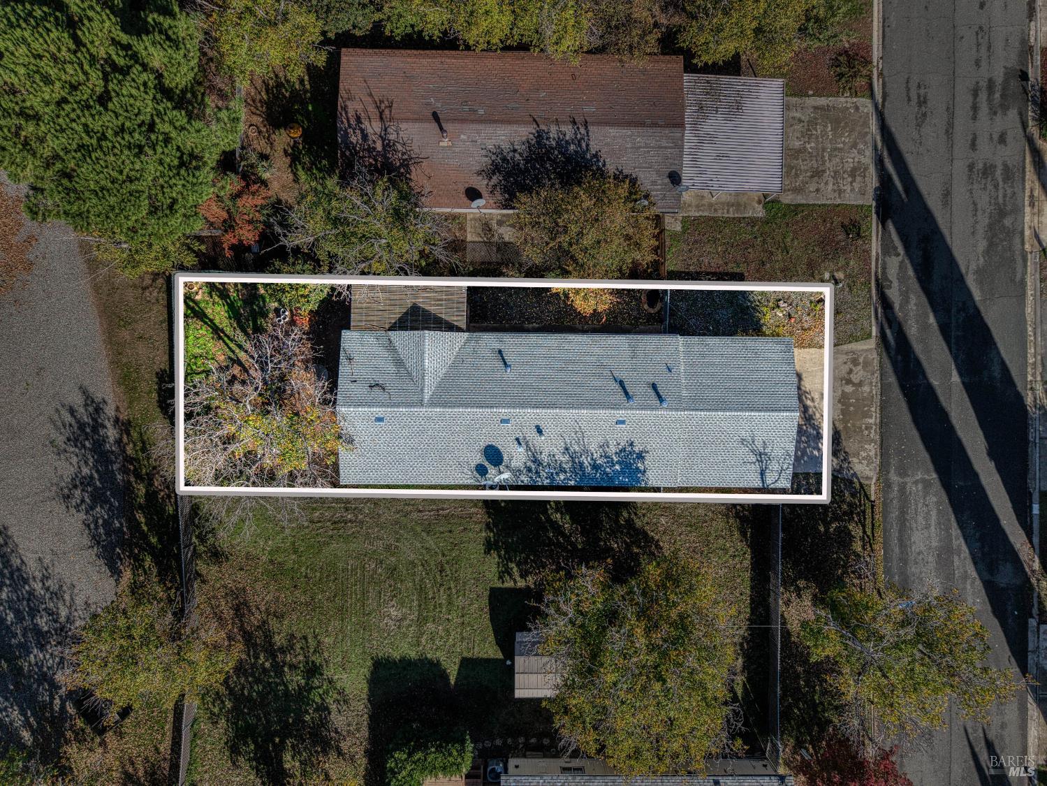 Detail Gallery Image 47 of 47 For 13953 Apple Ln, Clearlake Oaks,  CA 95423 - 2 Beds | 2 Baths