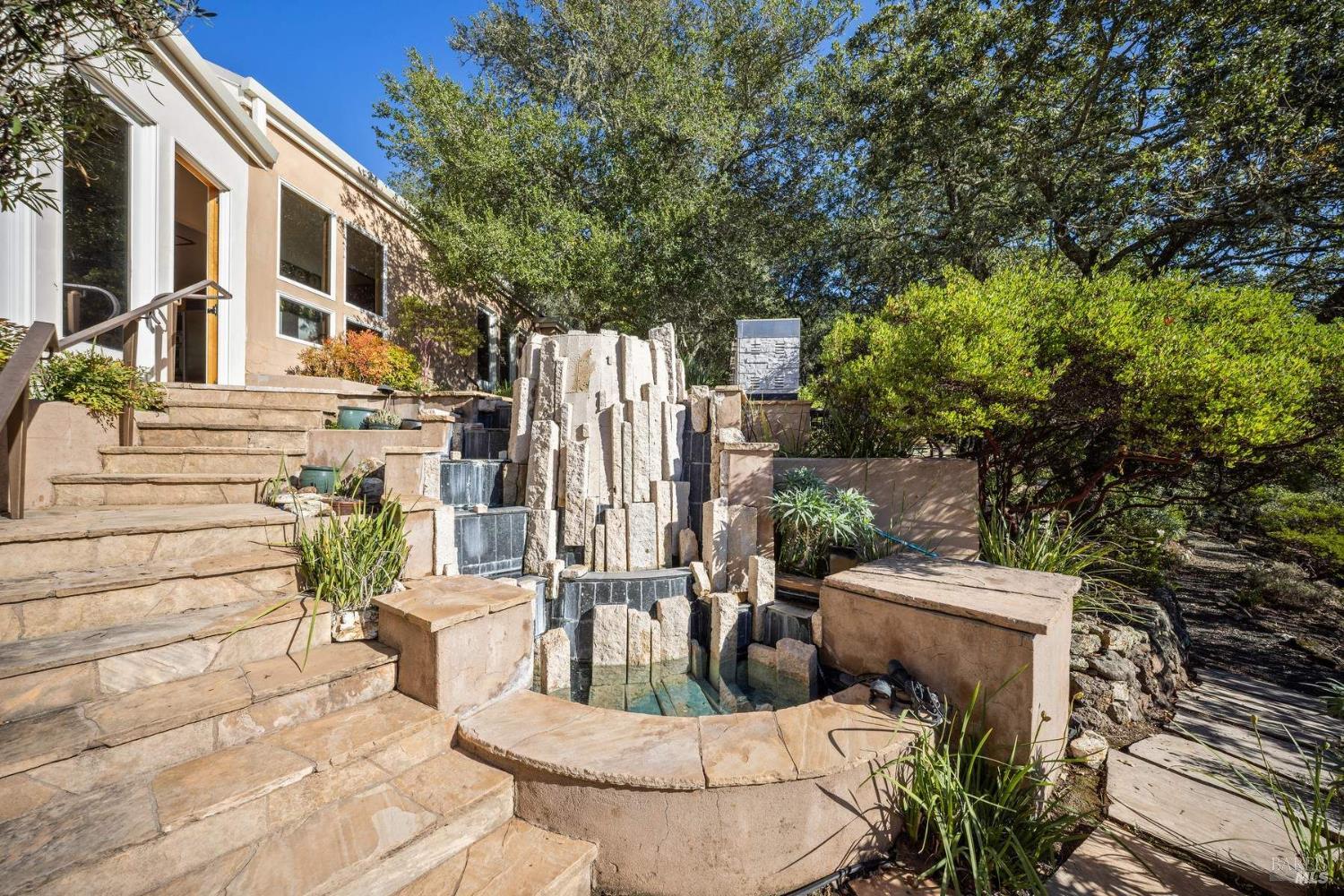 Detail Gallery Image 31 of 35 For 10300 Slattery Rd, Glen Ellen,  CA 95442 - 2 Beds | 2 Baths