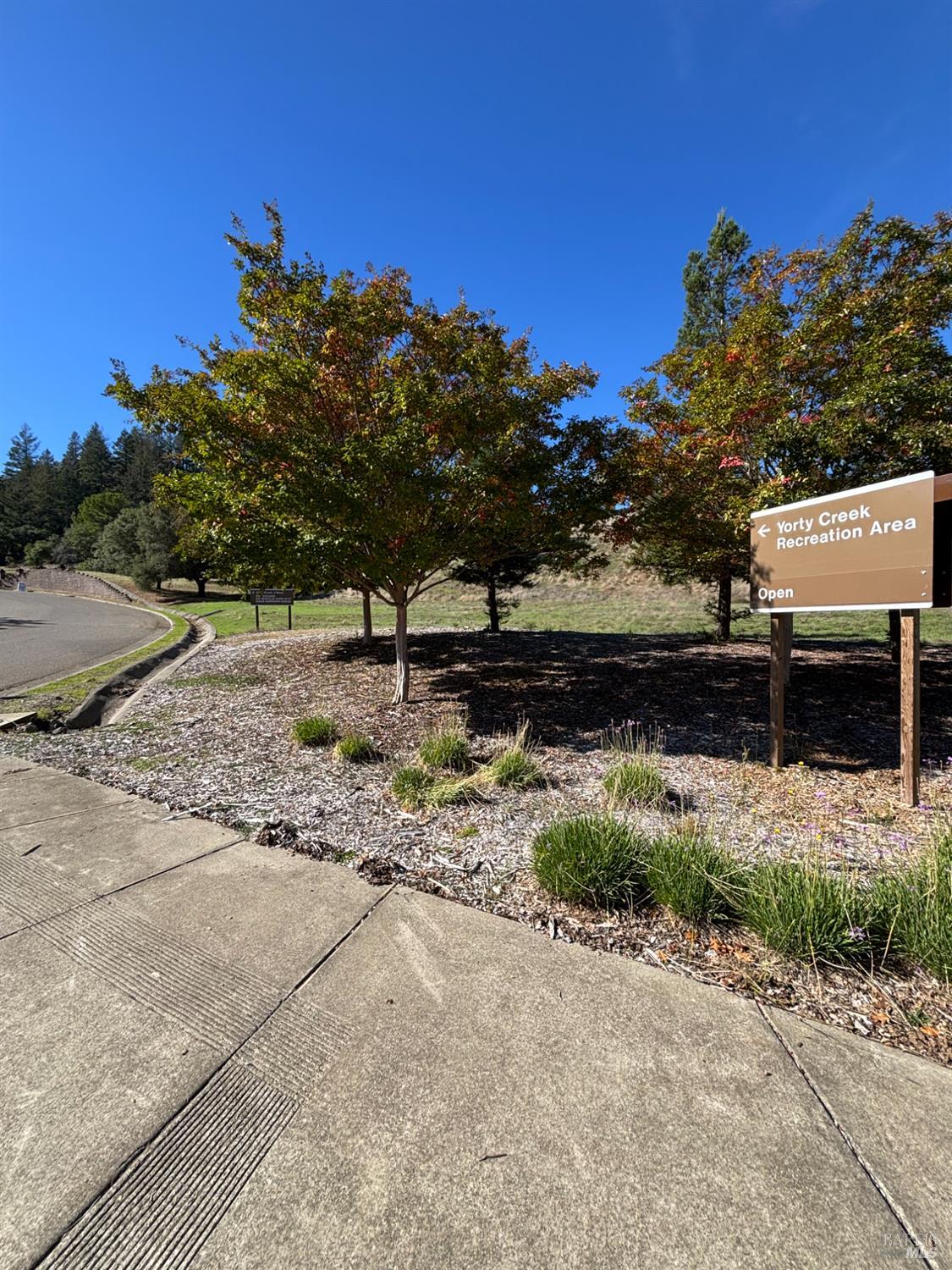 Detail Gallery Image 45 of 47 For 105 Elbridge Ave #E,  Cloverdale,  CA 95425 - 2 Beds | 1/1 Baths