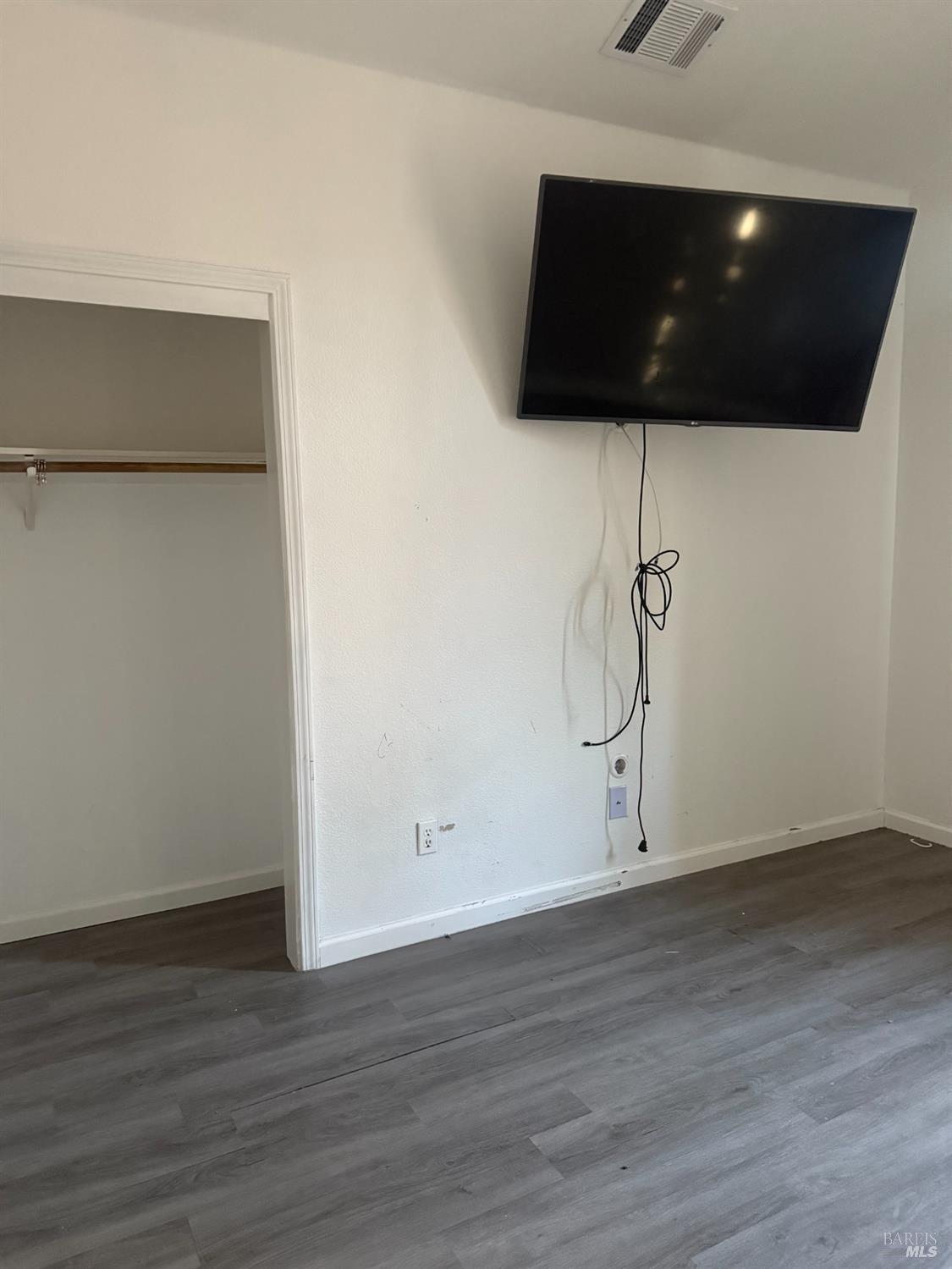 Detail Gallery Image 9 of 9 For 97 Manchester Dr, Fairfield,  CA 94533 - 2 Beds | 1/1 Baths