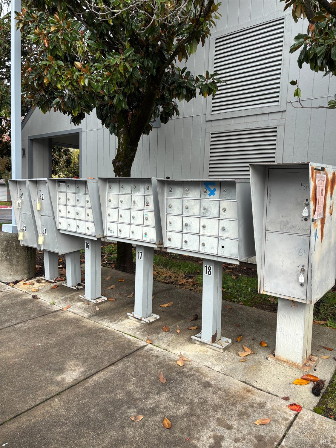 Detail Gallery Image 35 of 47 For 105 Elbridge Ave #E,  Cloverdale,  CA 95425 - 2 Beds | 1/1 Baths