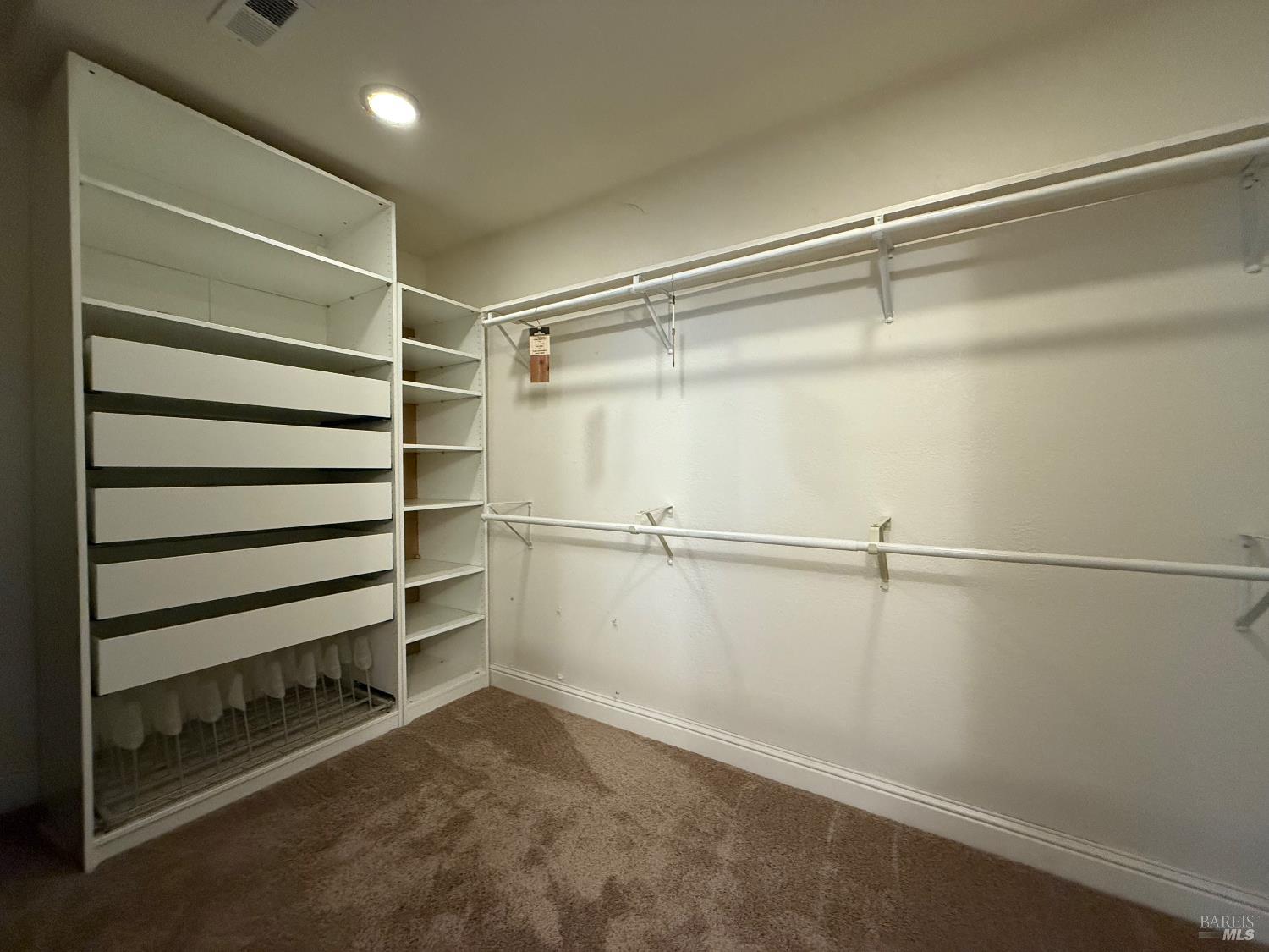 Detail Gallery Image 9 of 16 For 920 Crestmont Dr, Angwin,  CA 94508 - 5 Beds | 4 Baths