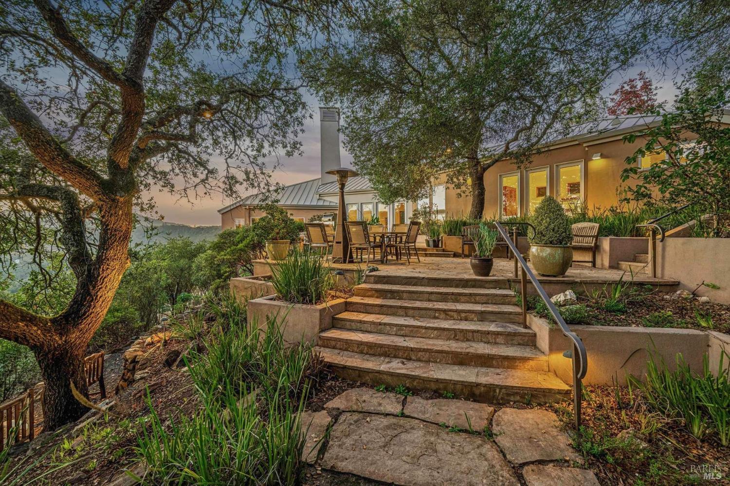 Detail Gallery Image 27 of 35 For 10300 Slattery Rd, Glen Ellen,  CA 95442 - 2 Beds | 2 Baths